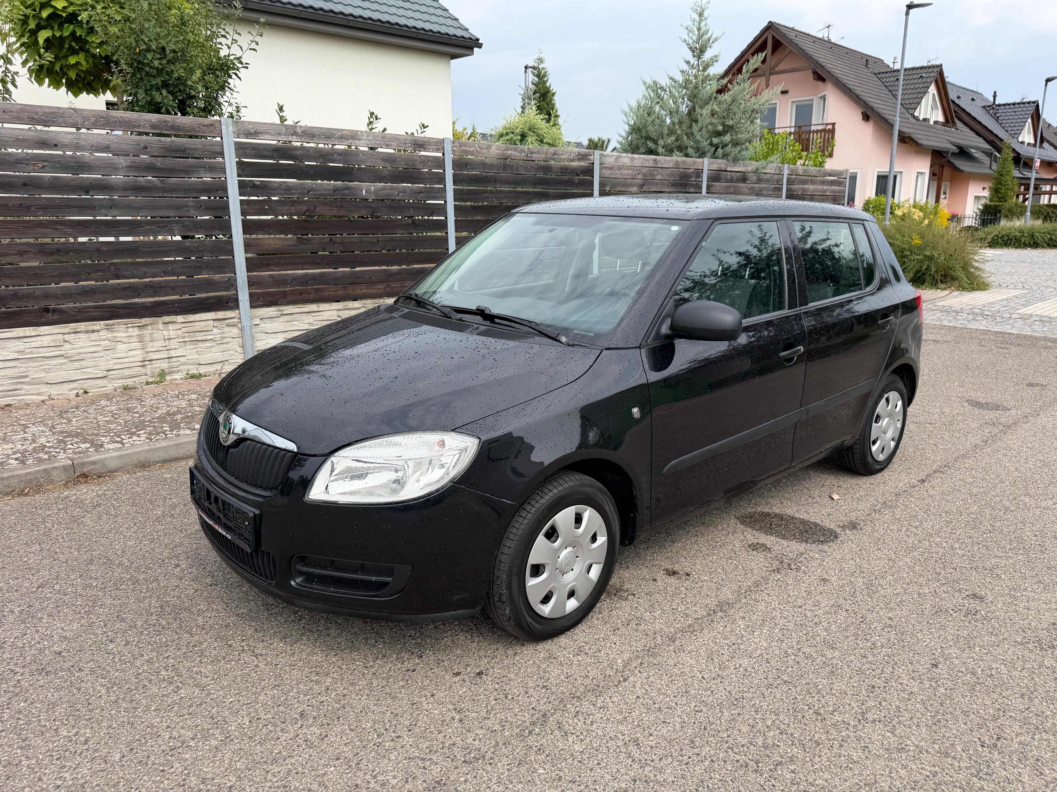 Škoda Fabia, 1,2 i pravidel. servis 1 Majit - fotka 2