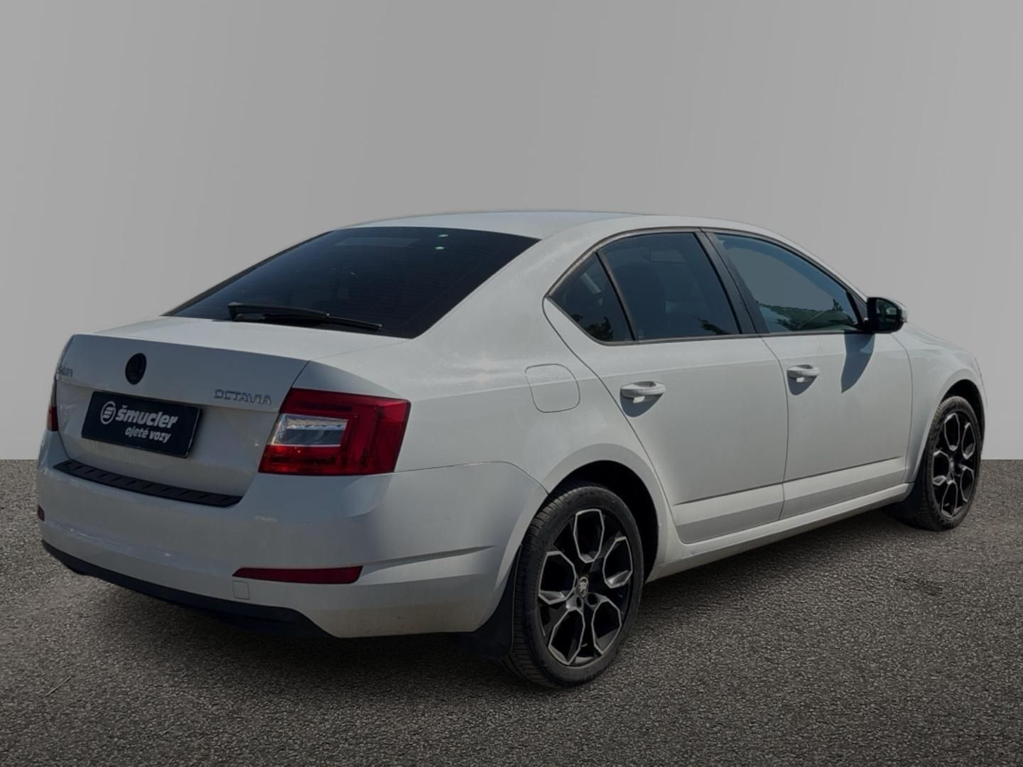 Škoda Octavia, 1.6 TDI / 77 kW Elegance - fotka 4