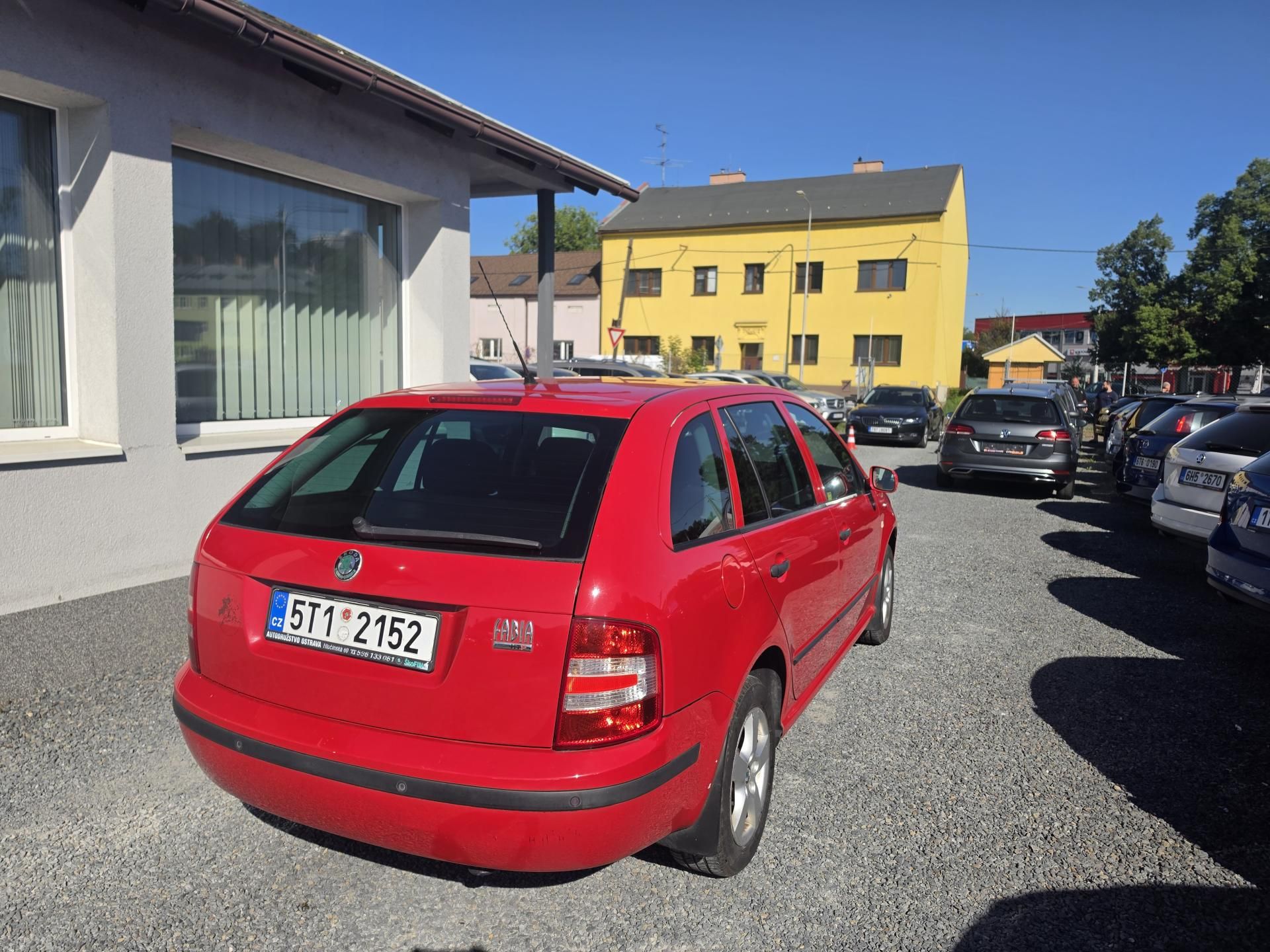 Škoda Fabia, 1.2 HTP Park Senzor Klimatizac - fotka 4