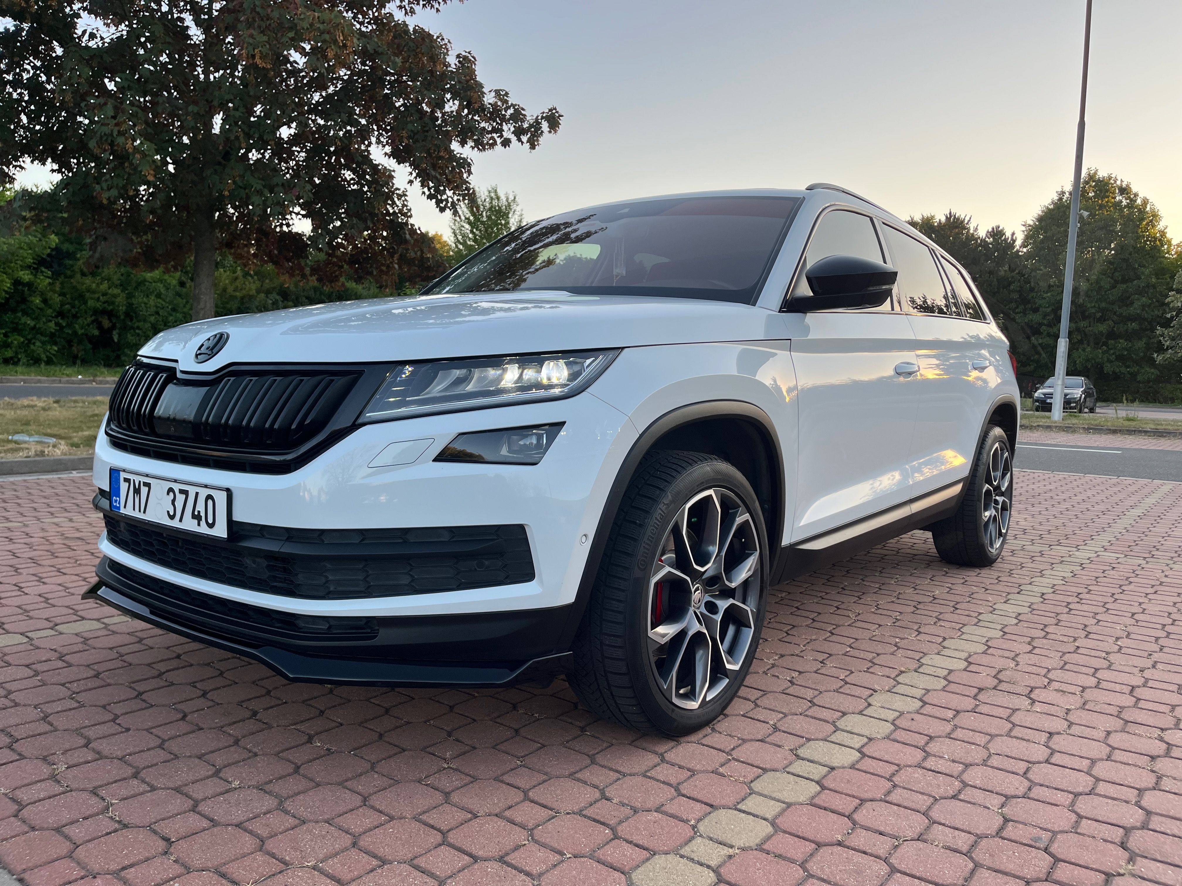 Škoda Kodiaq, 2.0TDI 140kw, 4x4, Max. Výbava - fotka 4