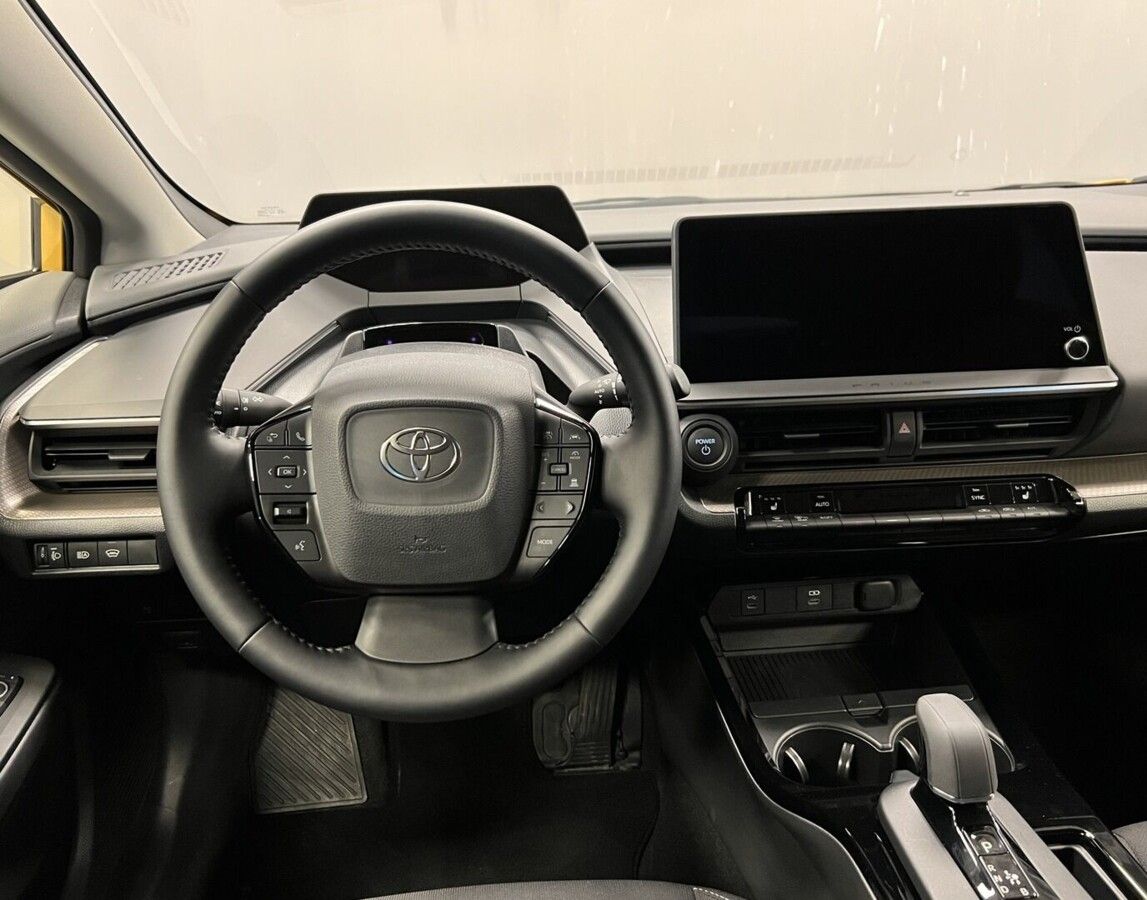 Toyota Prius, 2.0 PHEV AT Comfort - fotka 4