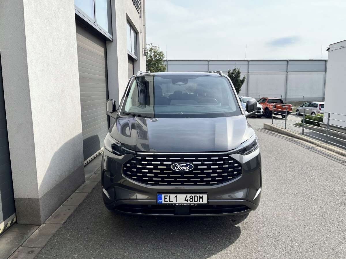 Ford Tourneo Custom, Titanium L1, 2.5 PHEV, ČR, DPH - fotka 2