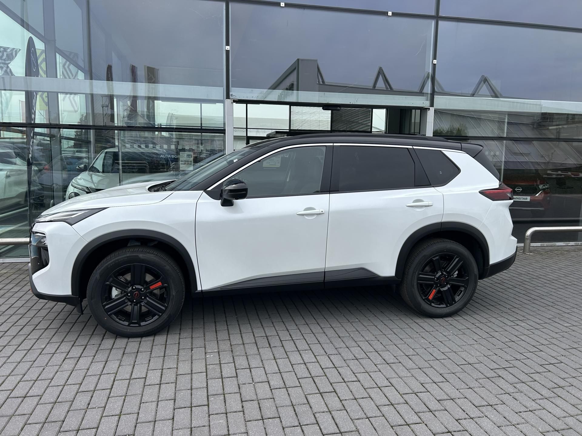 Nissan X-Trail, E-POWER 213HP 4x4 N-Trek - fotka 3