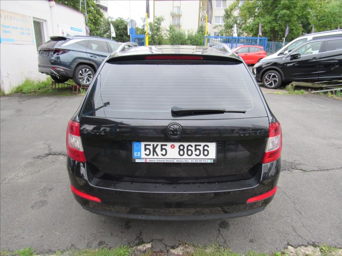 Škoda Octavia, 2,0 TDI 110kW DSG Combi - fotka 5