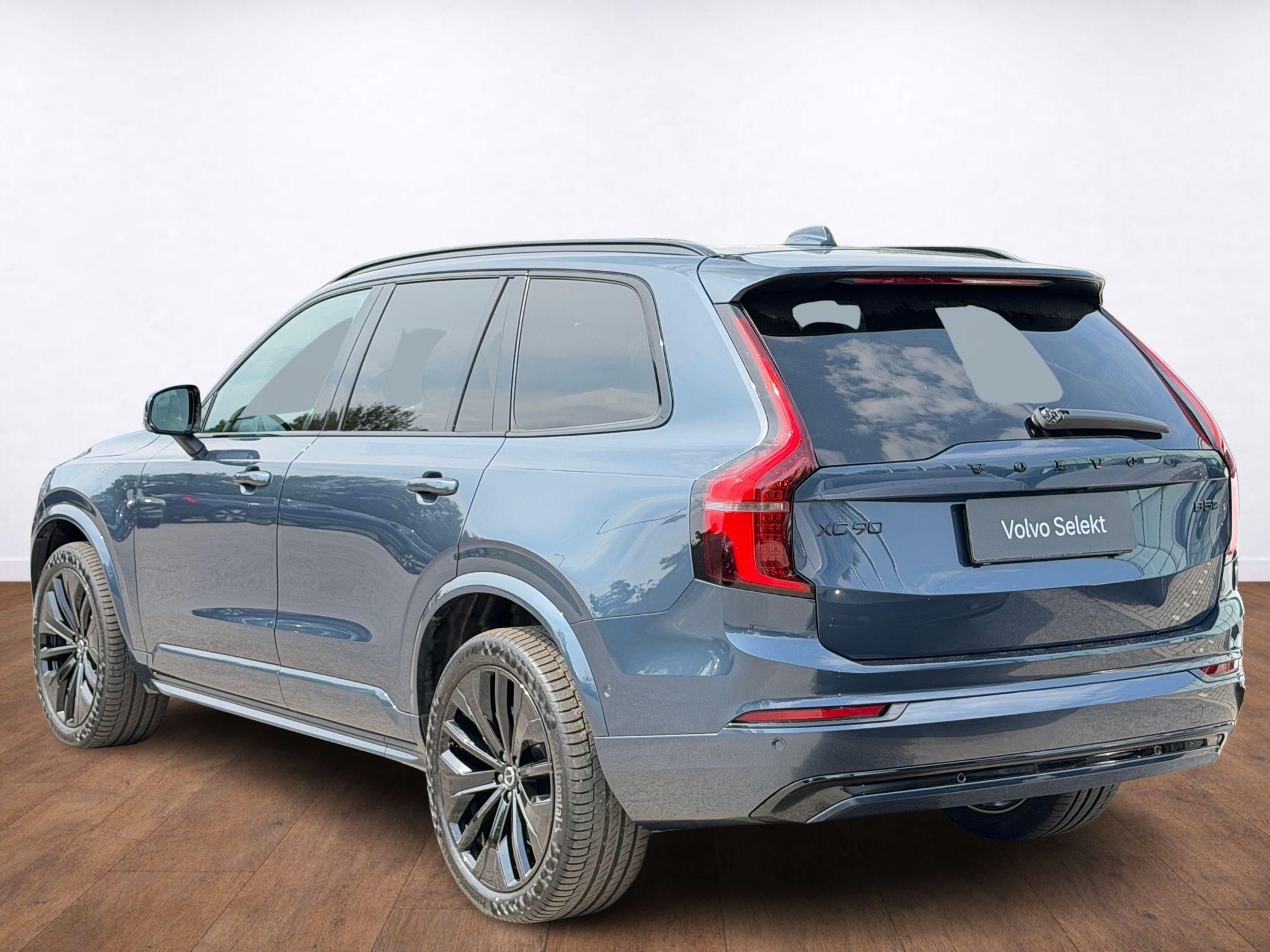 Volvo XC90, B5 PLUS Black Edition, Vzduch - fotka 3