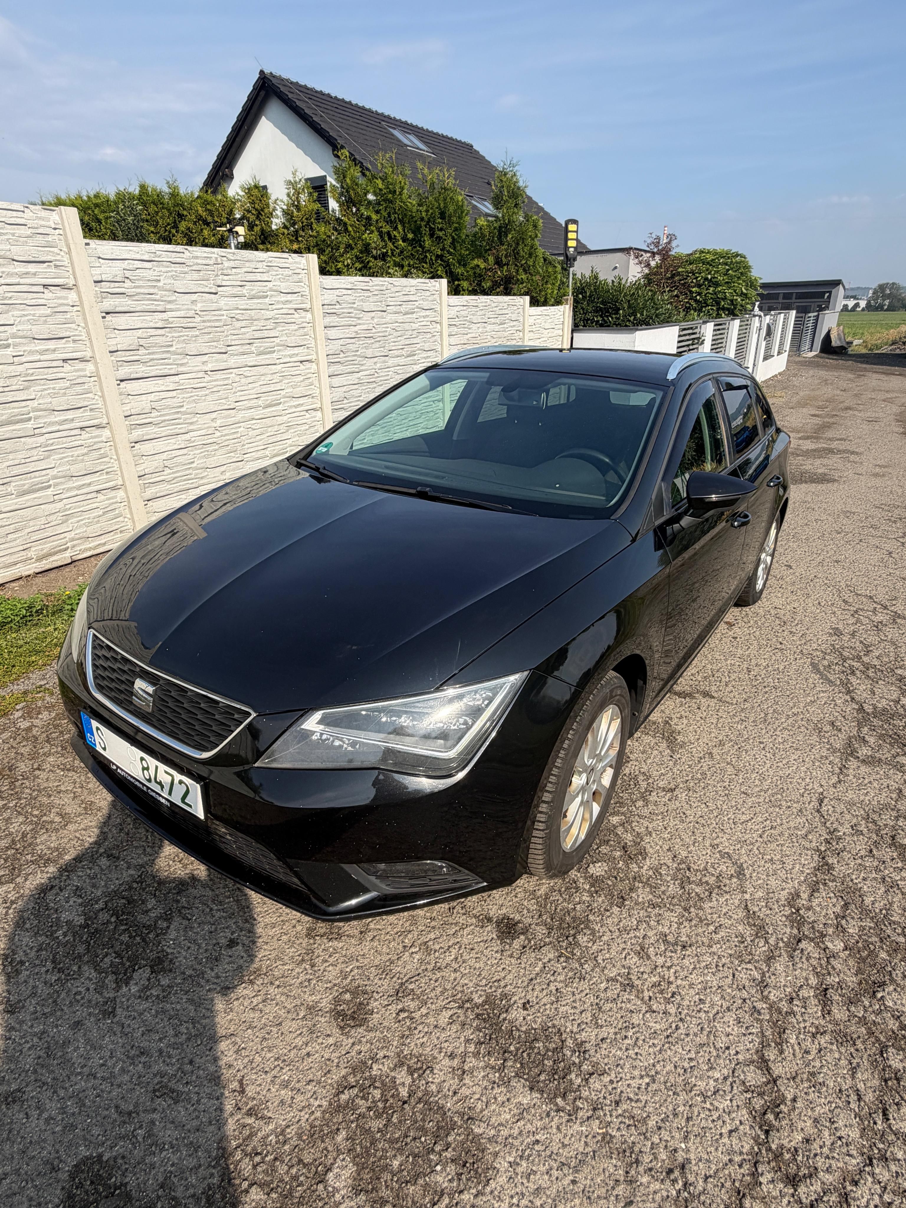 Seat Leon, Seat Leon 1.2TSI 81Kw - fotka 3