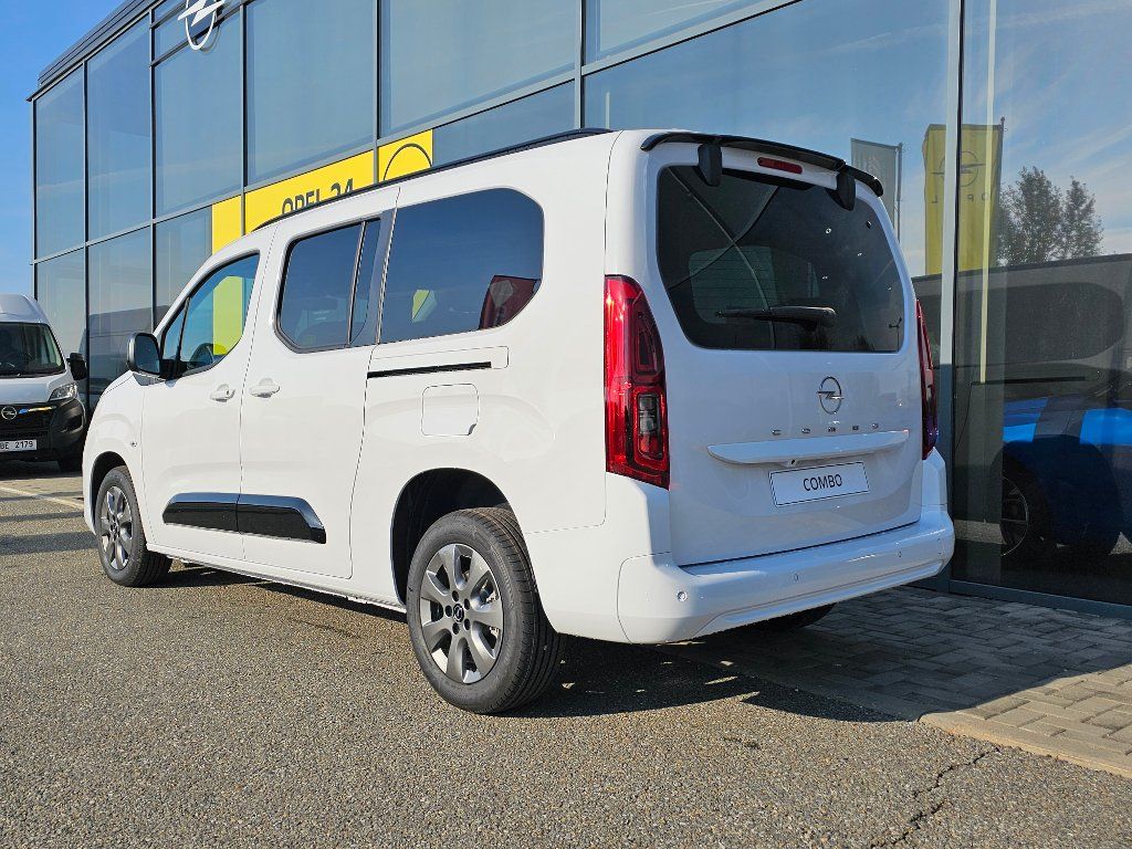 Opel Combo, Eleg.Plus L2-1,5 CDTi AT8 - fotka 4
