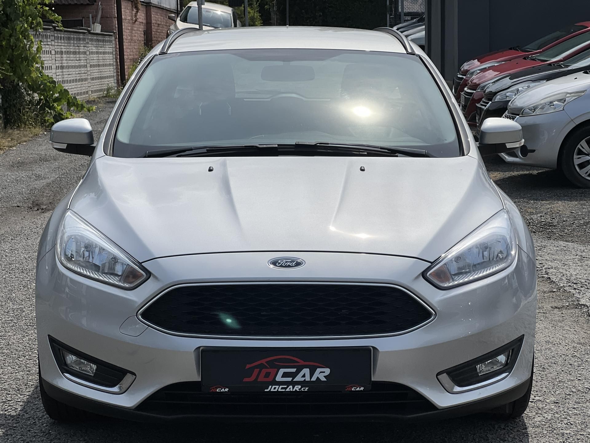 Ford Focus, 1.6i 77kw KLIMA ALU PŮVOD ČR - fotka 2