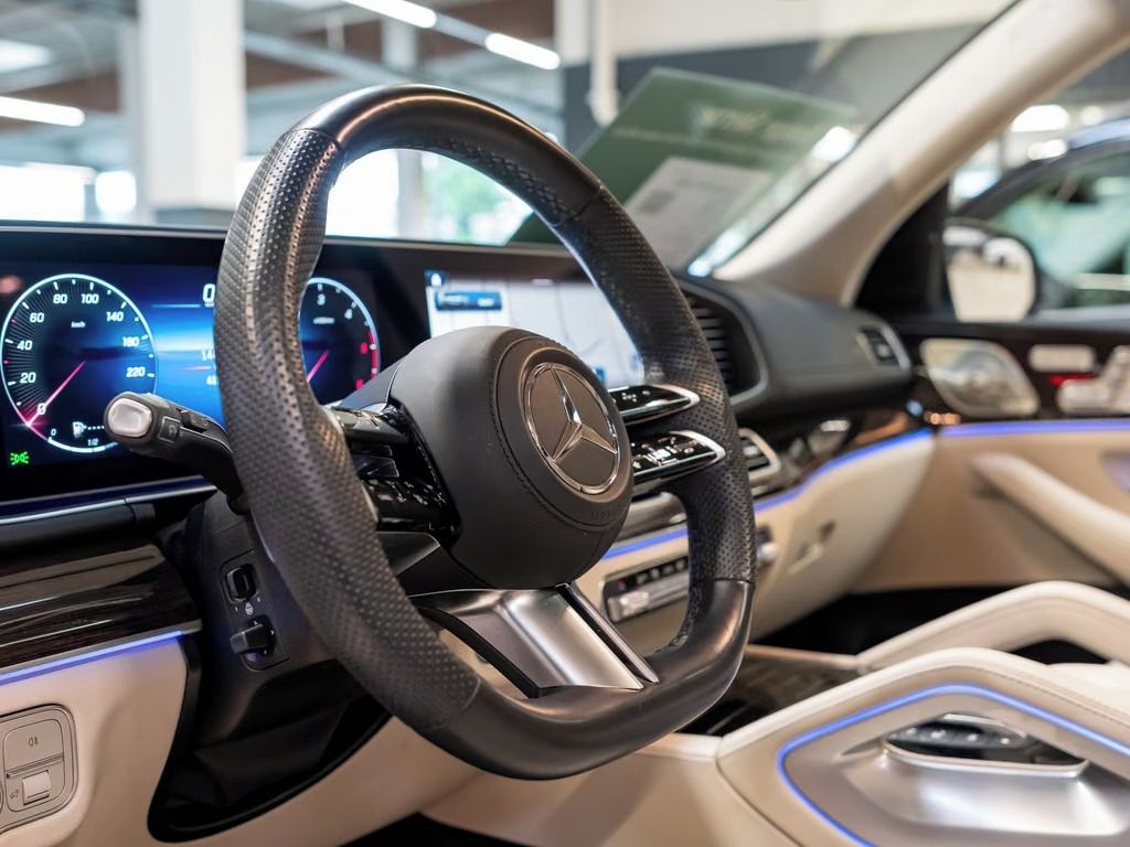 Mercedes-Benz GLS, 350 d 4M AMG Sport Premium - fotka 5