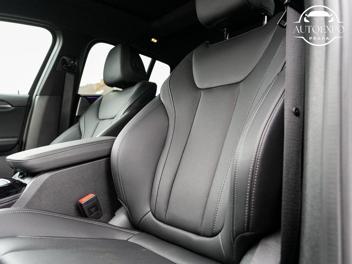 BMW X4, xDrive20d M-Sport* - fotka 5