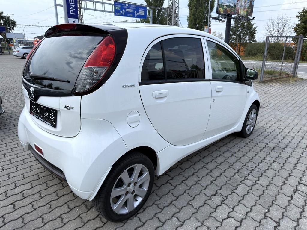 Peugeot Ion, 49 kW servisní knížka - fotka 5