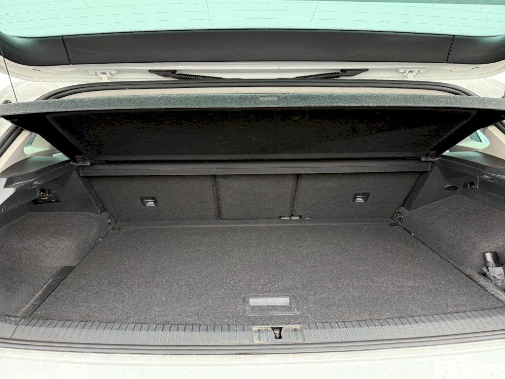 Volkswagen Tiguan, 2,0 TDI 110 KW 6G TIGUAN - fotka 6