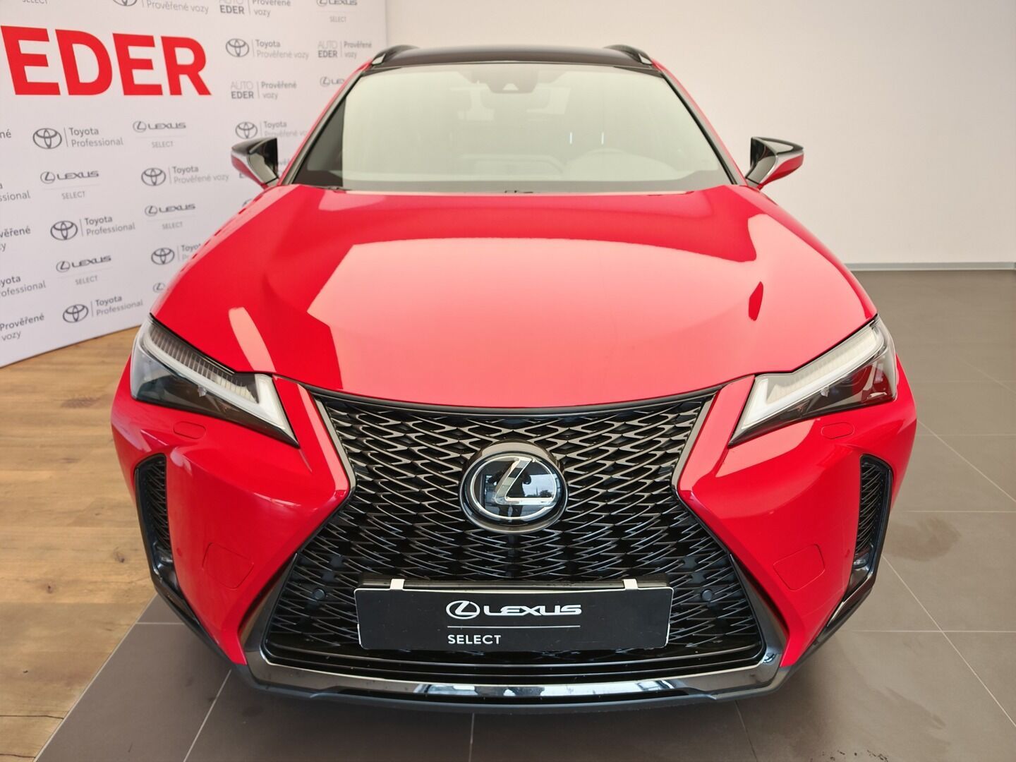 Lexus UX 250h, 250h 2WD F Sport Design Plus - fotka 2