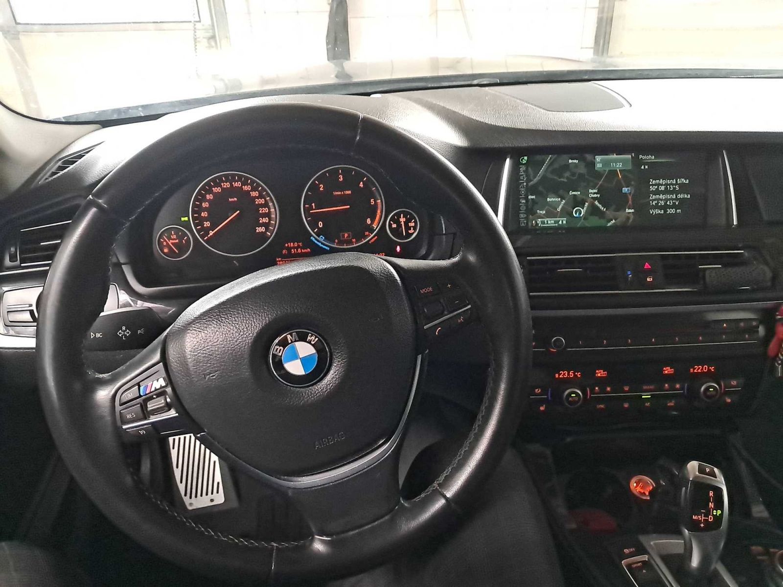 BMW Řada 5, 520d xDrive, 4X4, Automat - fotka 3