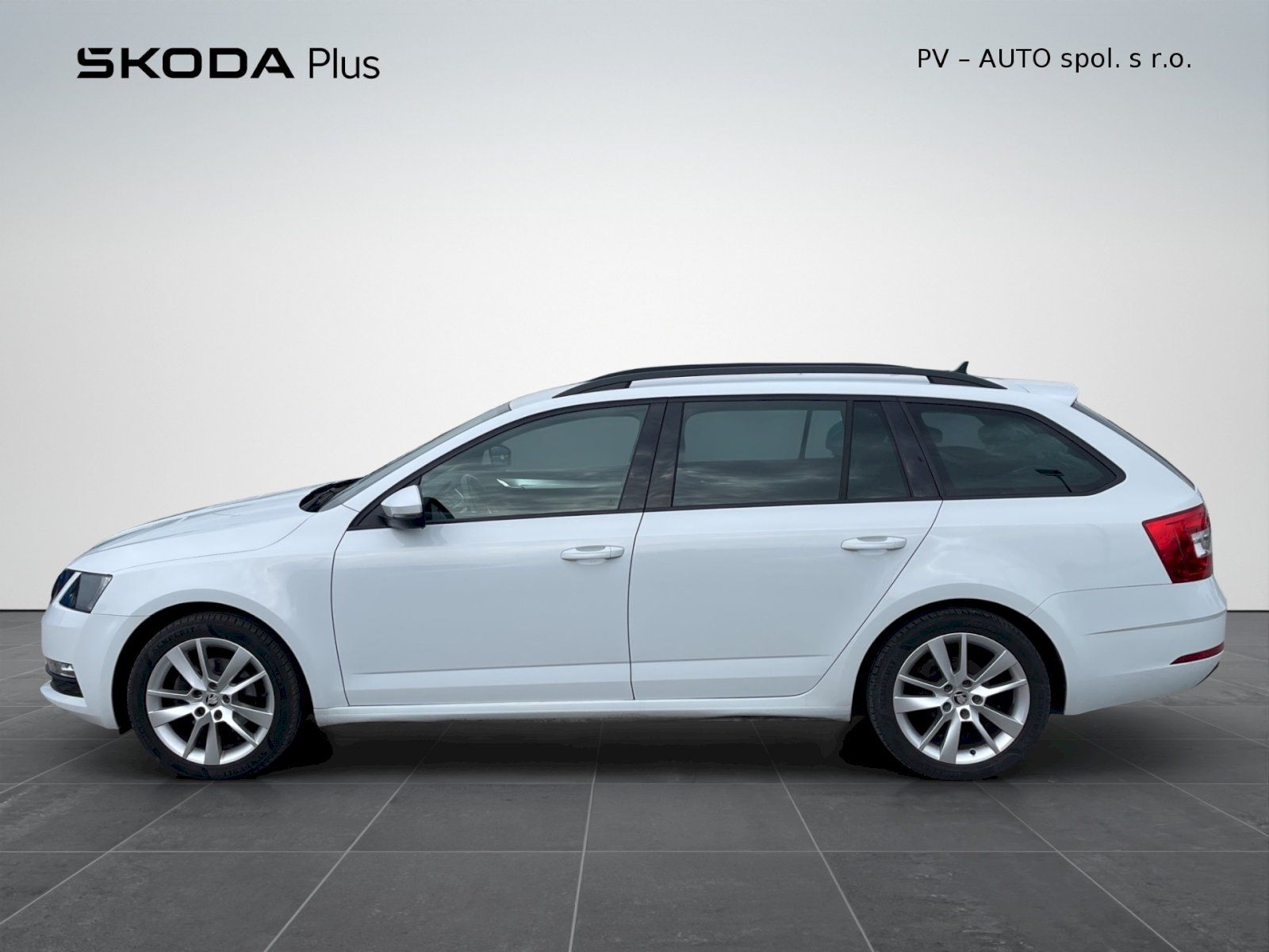 Škoda Octavia, 1.4 TSI 110kW DSG Ambition Plu - fotka 3