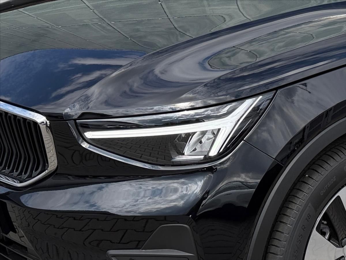 Volvo XC40, 2,0 B3 Core 8378 - fotka 5