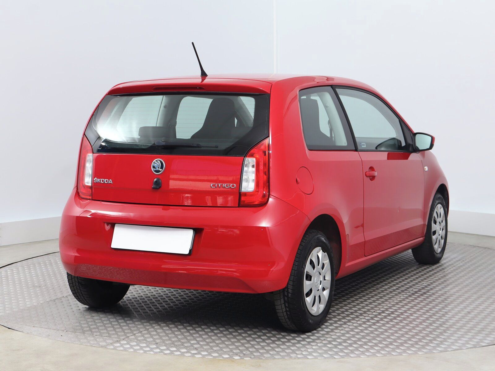 Škoda Citigo, 1.0 MPI, Klima, El. okna - fotka 5