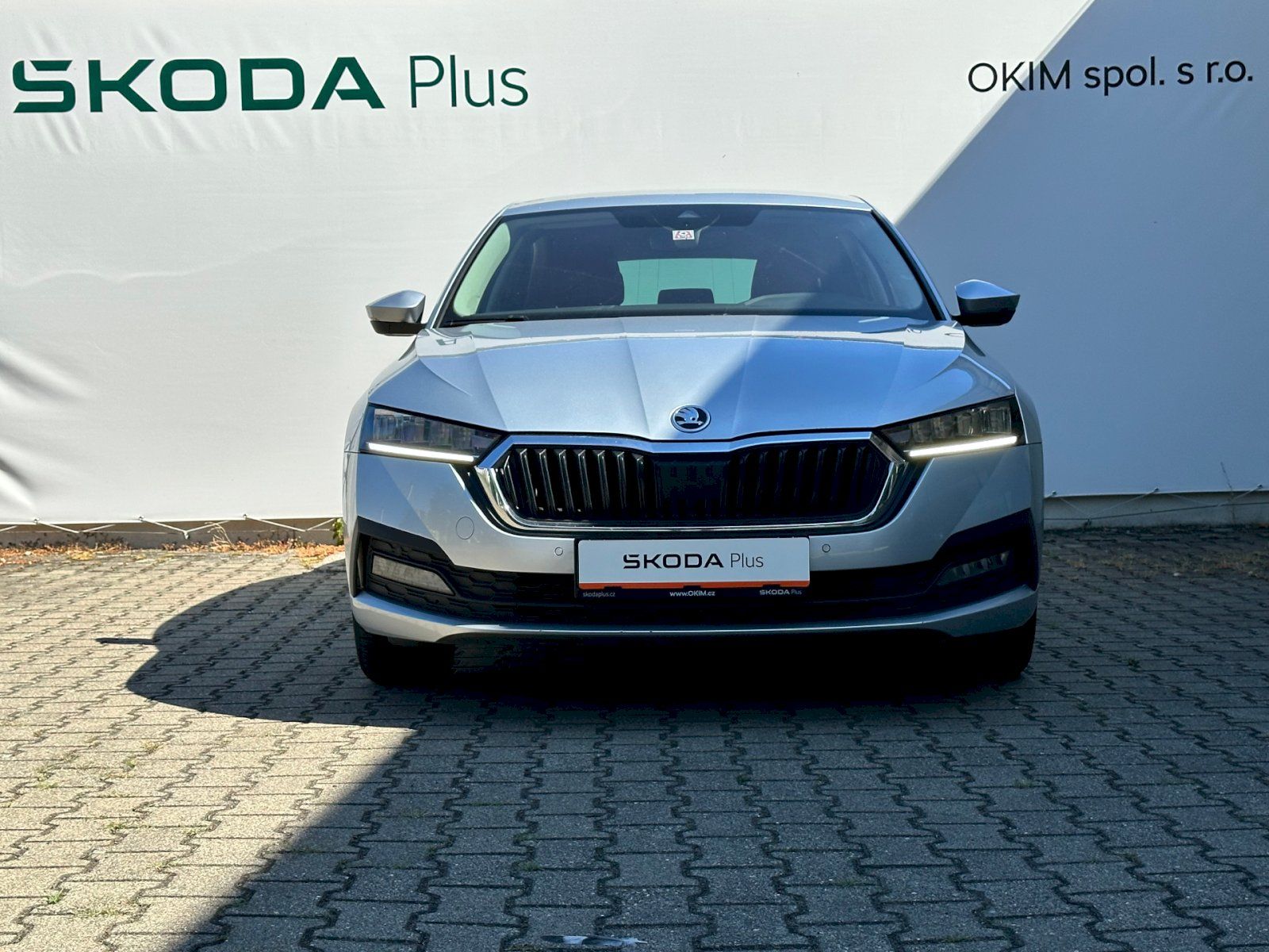 Škoda Octavia, 2.0 TDI 85kW Ambition DSG - fotka 4