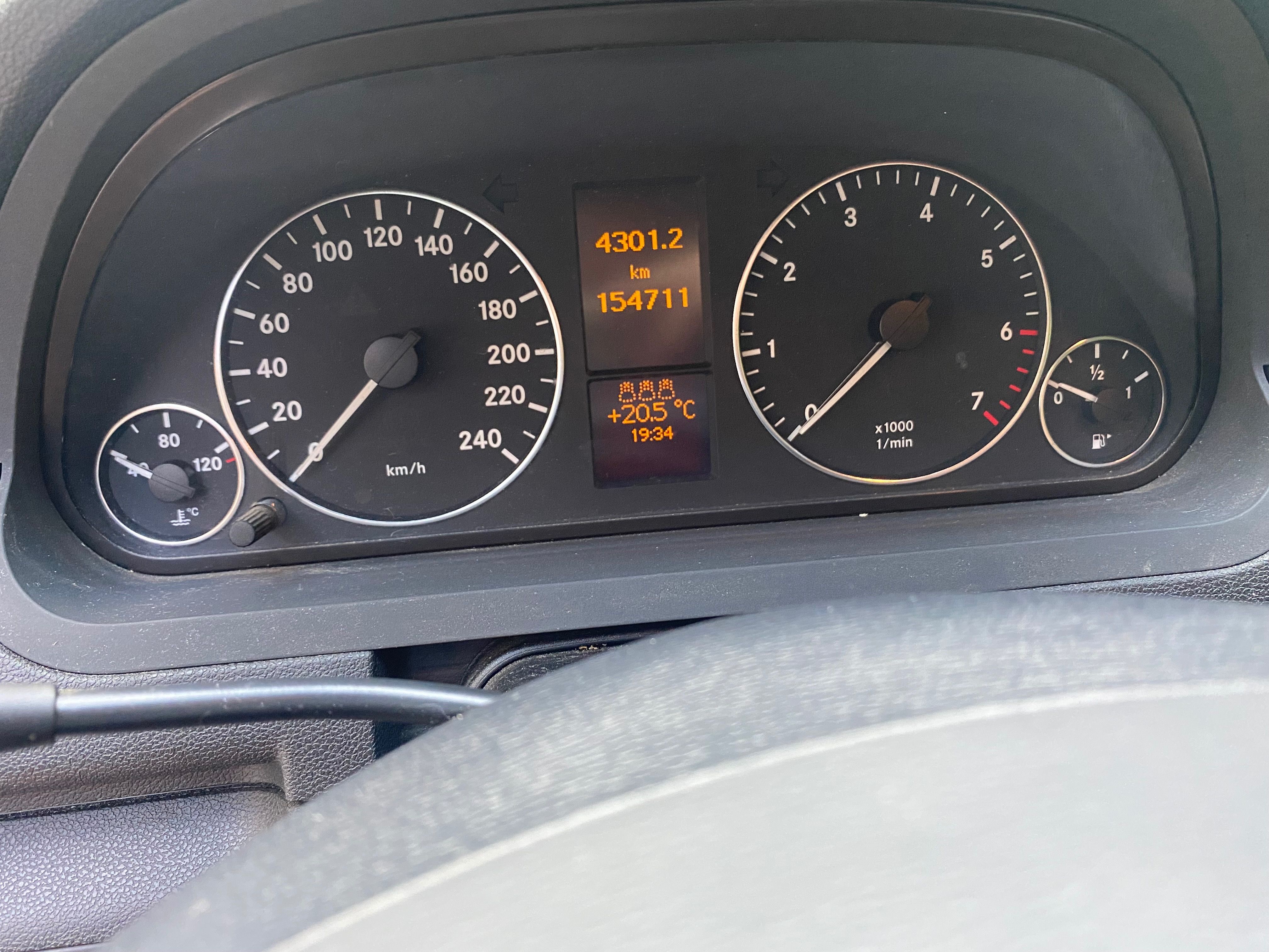 Mercedes-Benz Třídy A, Mercedes -Benz A200, 169 - fotka 6