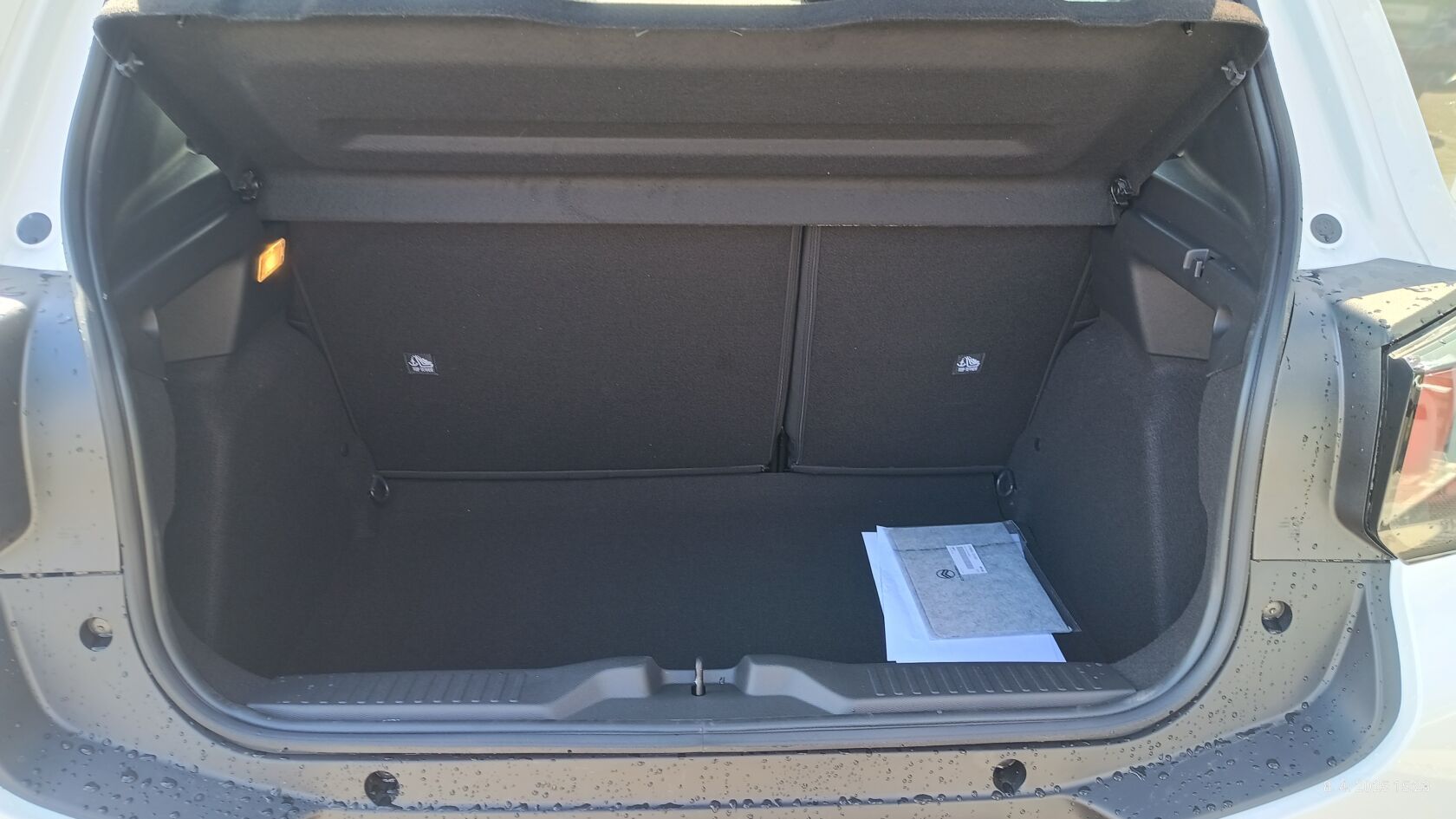 Citroën C3, PLUS TURBO 100 K MANUAL - fotka 6