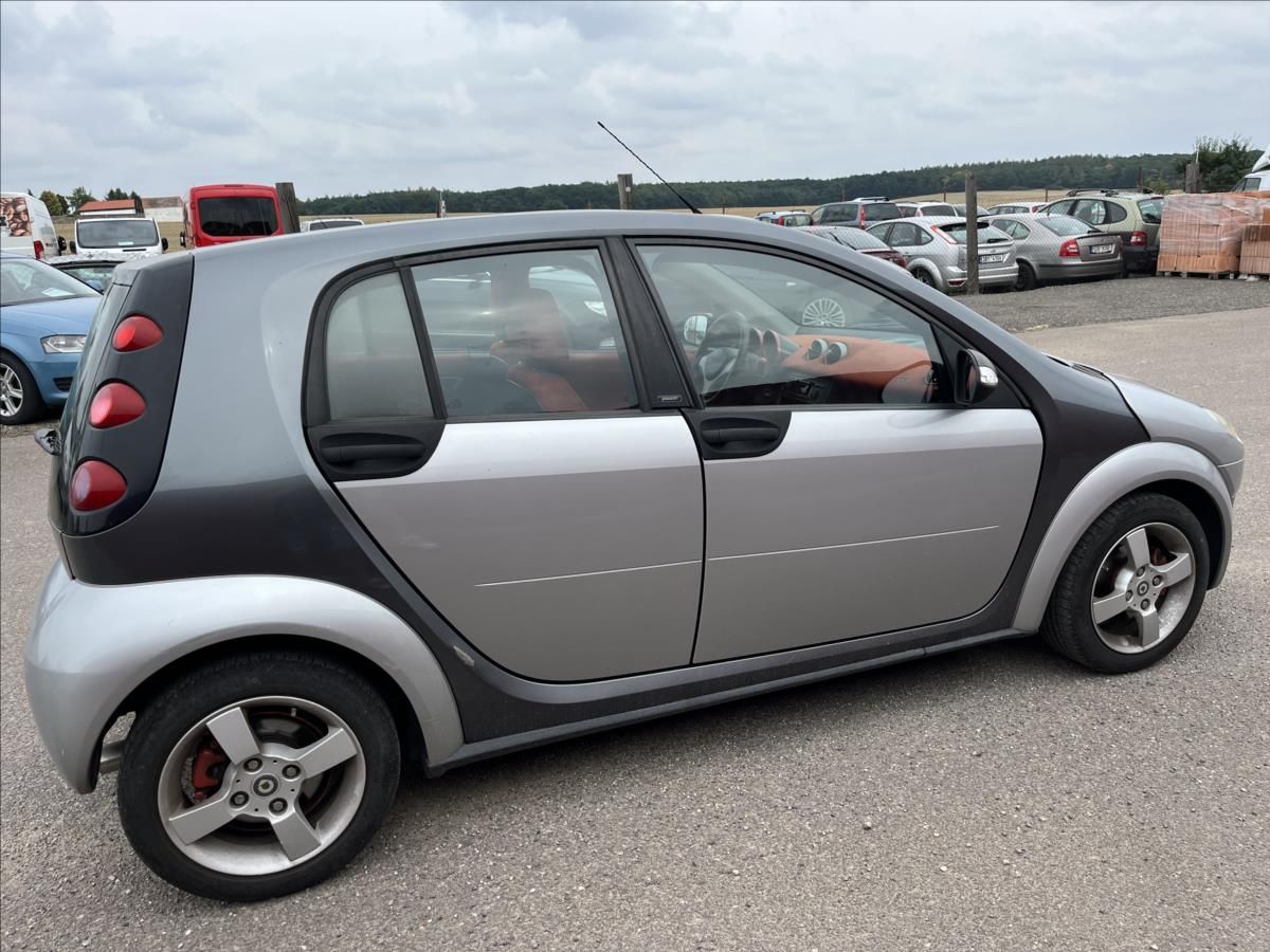 Smart Forfour, 1,3 i AUTOMAT PANORAMA KLIMA - fotka 5