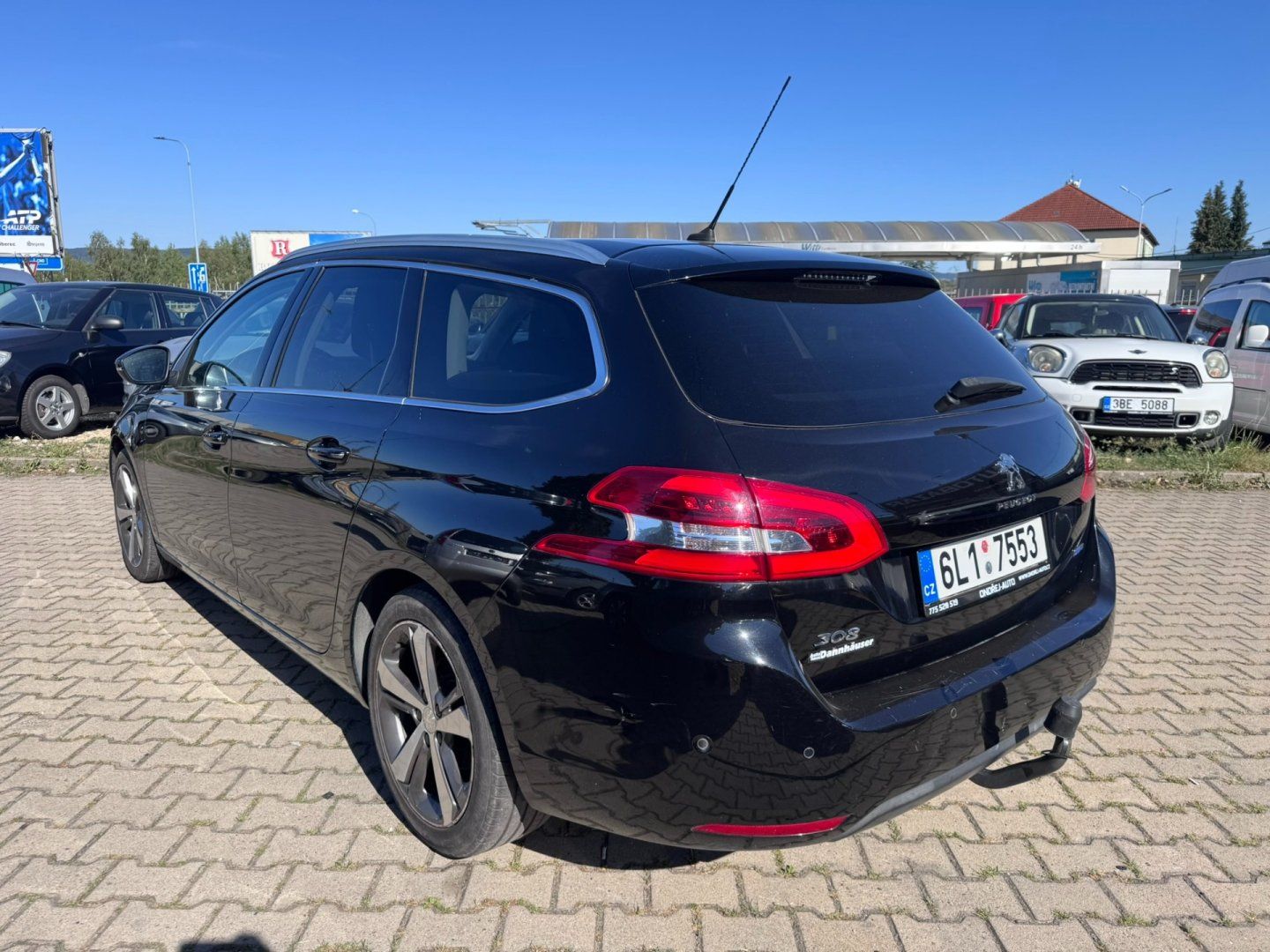 Peugeot 308, 1,2 PURET. ALLURE 96KW AUTOMAT - fotka 4