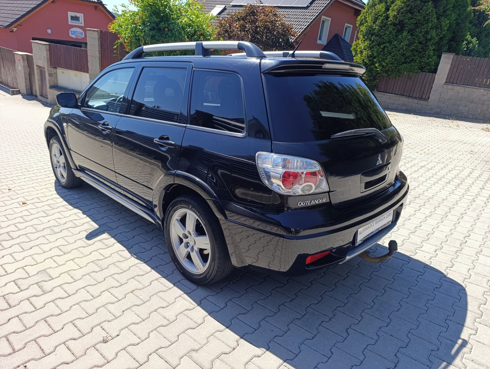 Mitsubishi Outlander, 4x4,tažné,2.4i,aut.klima,CEBIA - fotka 4