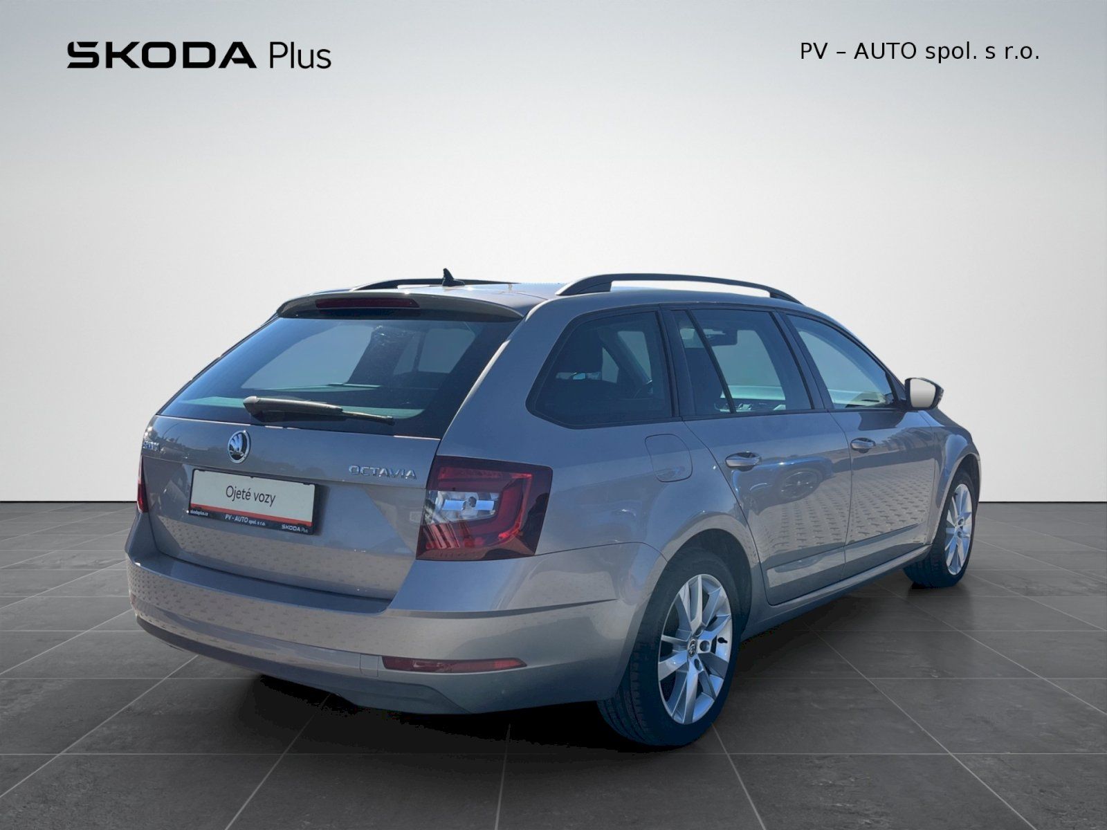 Škoda Octavia, 1.5 TSI 110kW Style Plus combi - fotka 2
