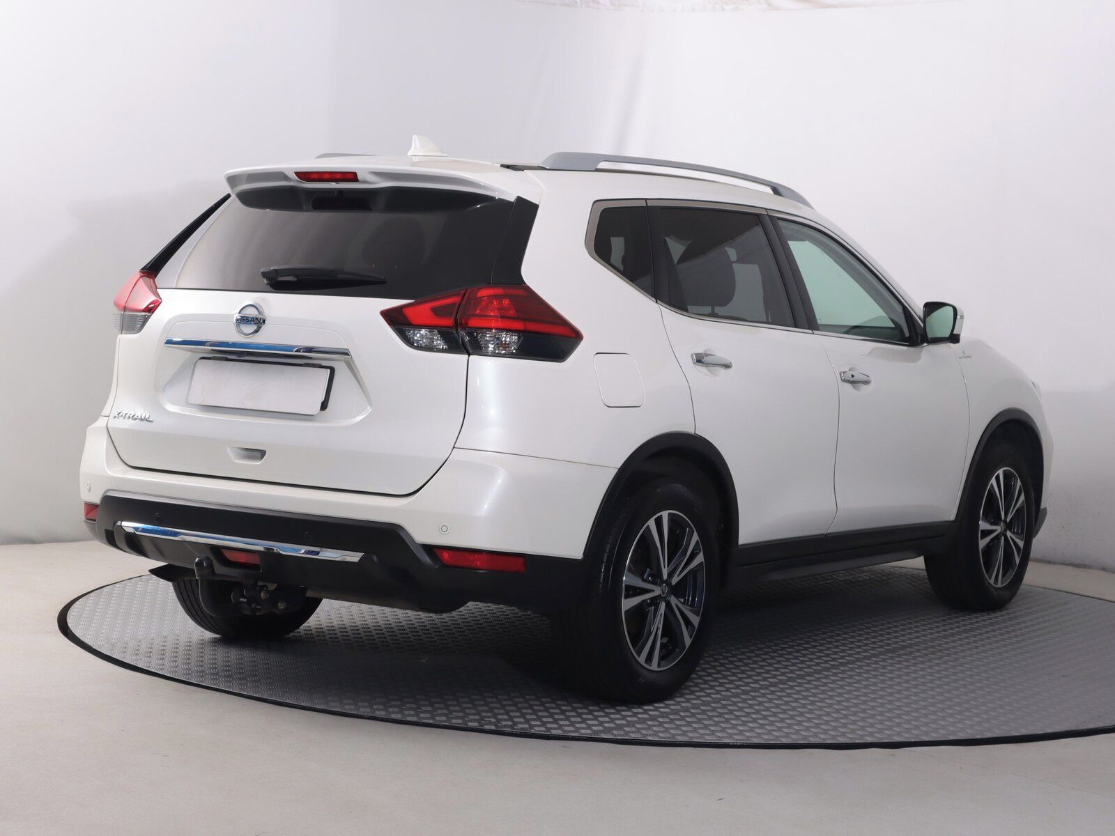 Nissan X-Trail, 1.6 DIG-T, Serv.kniha - fotka 5