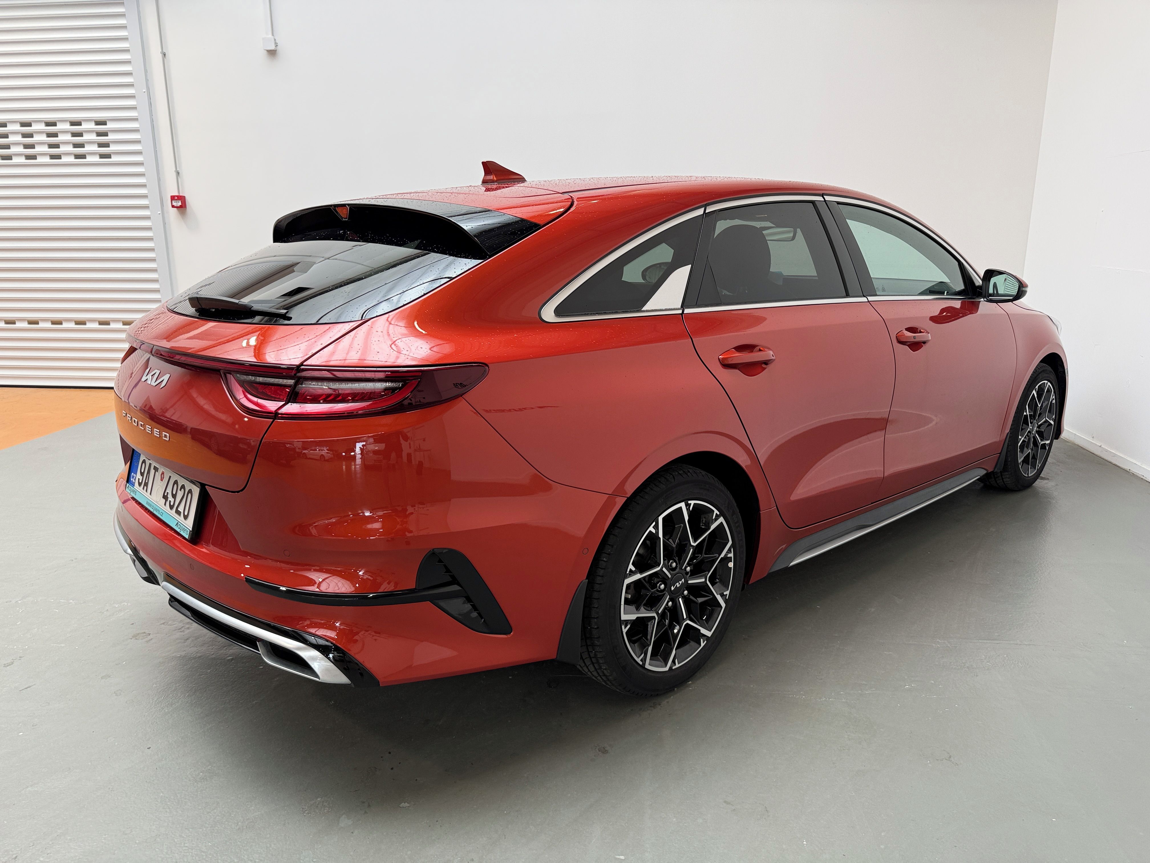 Kia ProCeed, 1.5 T-GDI GPF GT-Line Plus DCT - fotka 4