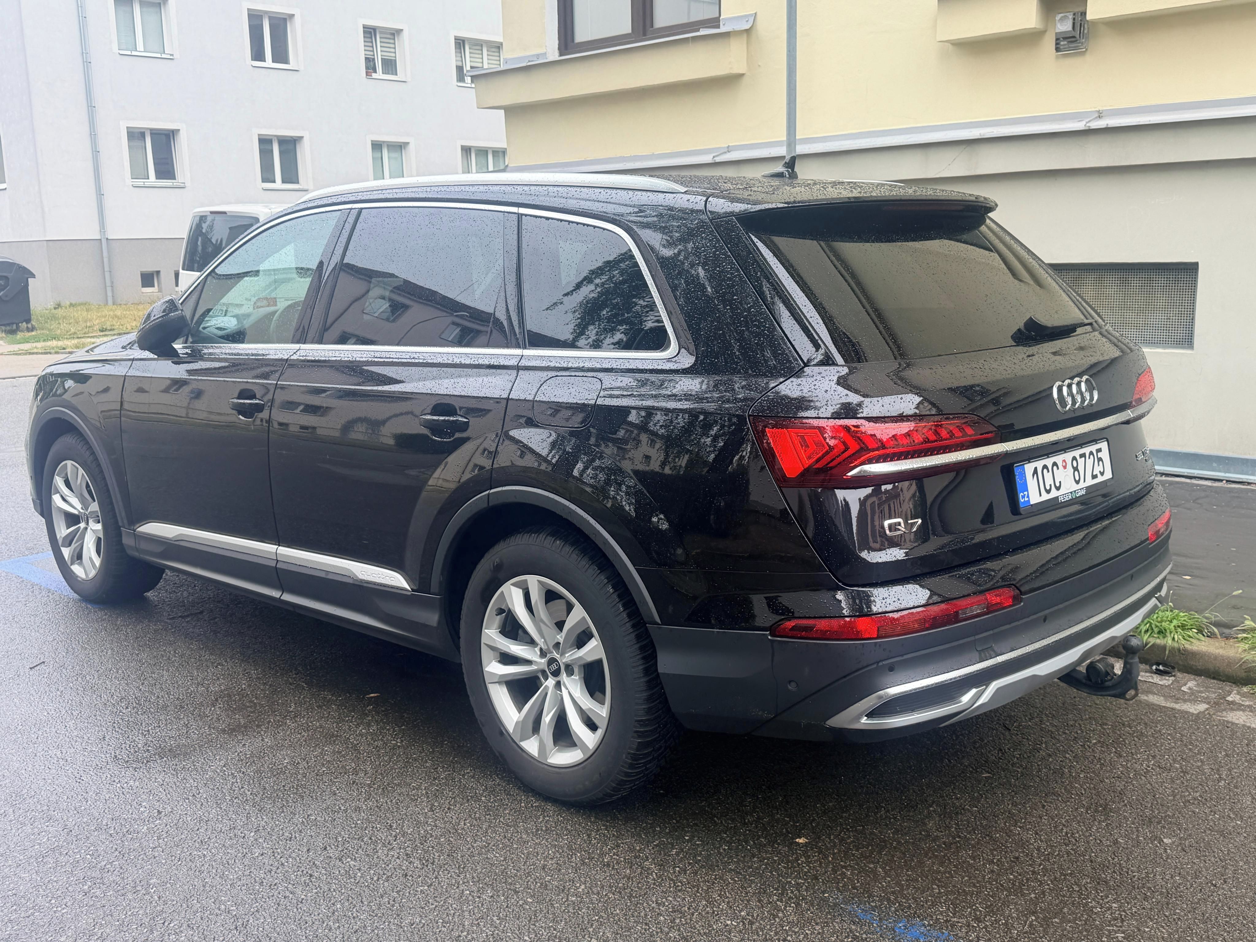 Audi Q7, 55TFSI e Hybrid - fotka 4