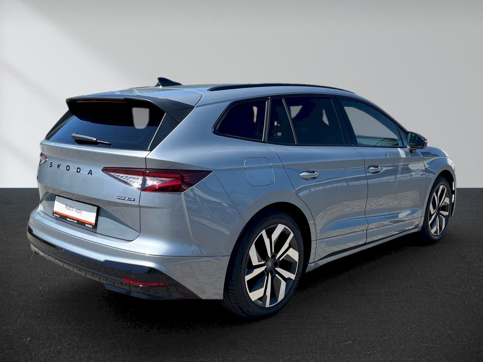 Škoda Enyaq iV, ENYAQ SPORTLINE 210 KW / 82 KW - fotka 2