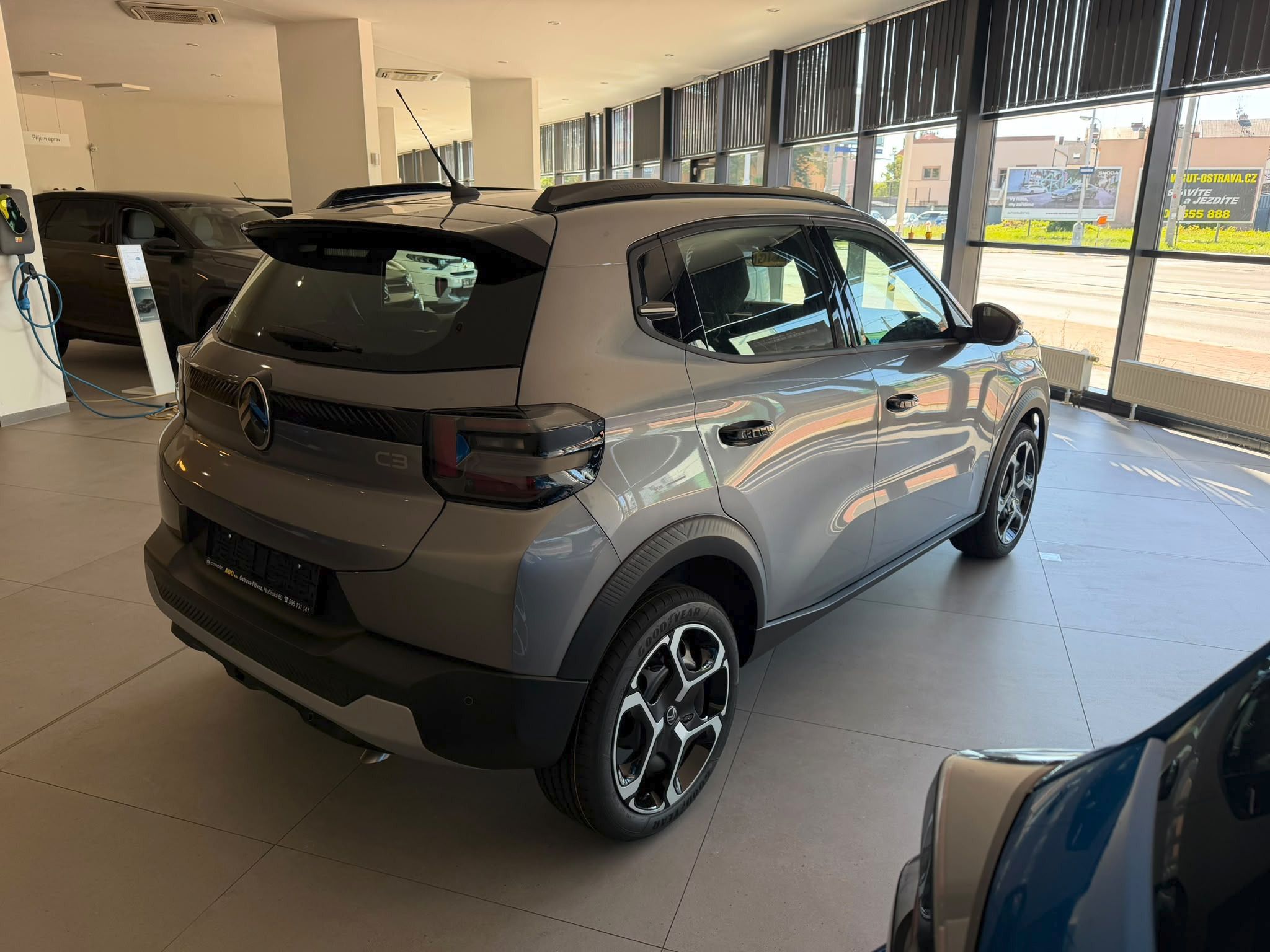 Citroën C3, PLUS Turbo 100k Man - fotka 5