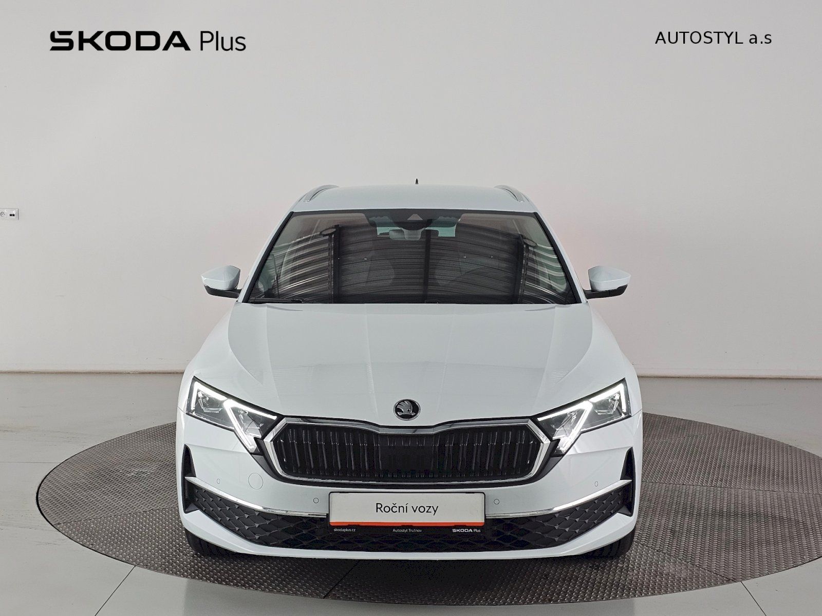Škoda Octavia, COMBI 1.5TSI DSG BUSINESS TOP - fotka 4