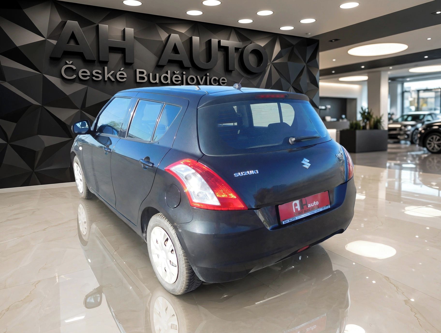 Suzuki Swift, 1.2i Sport, 66 kW, Klima - fotka 4