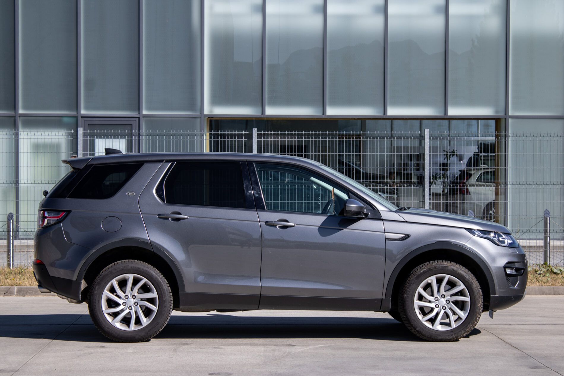 Land Rover Discovery Sport - fotka 4