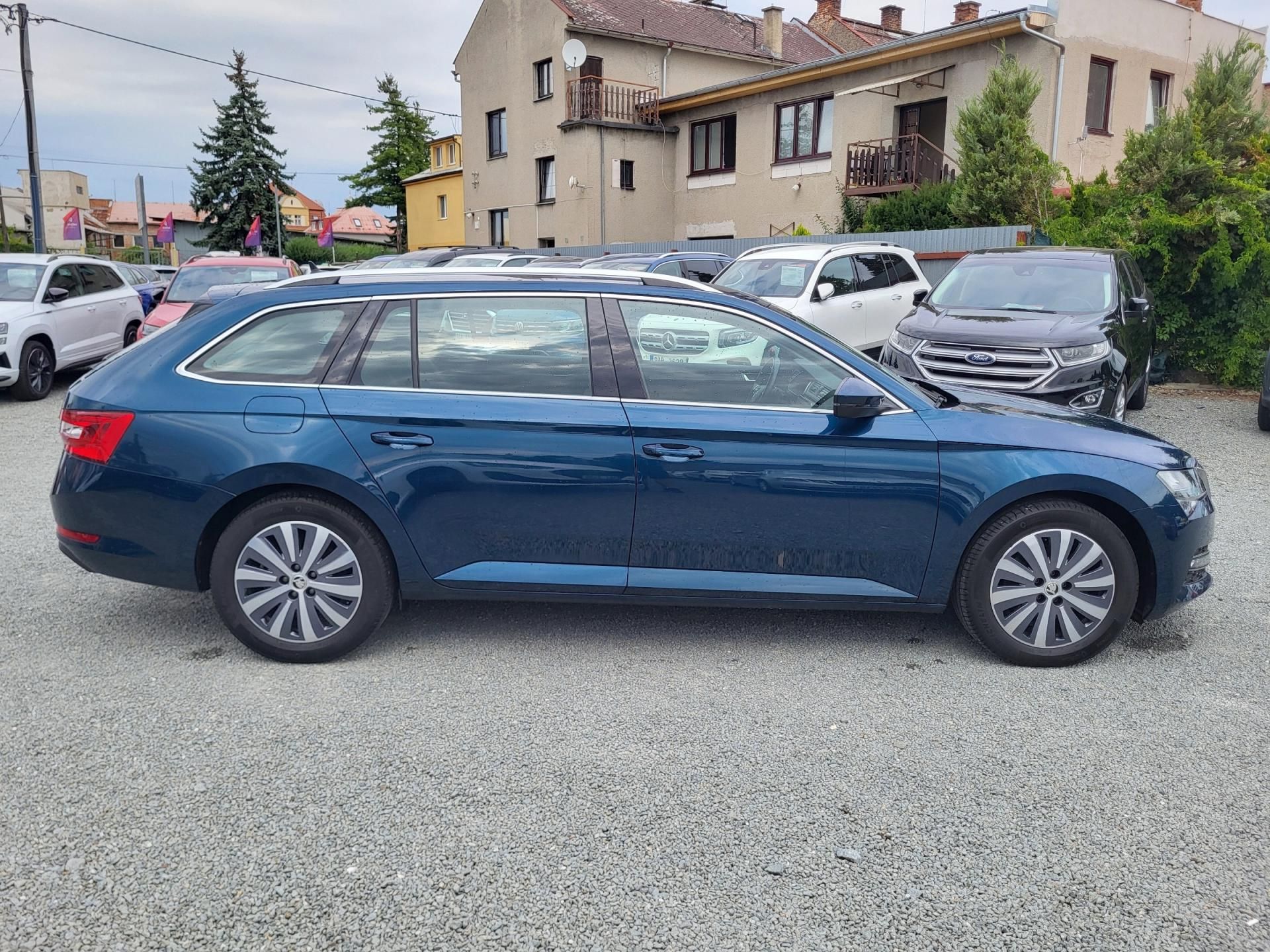 Škoda Superb, III FL combi 2.0 TDi DSG STYLE - fotka 5