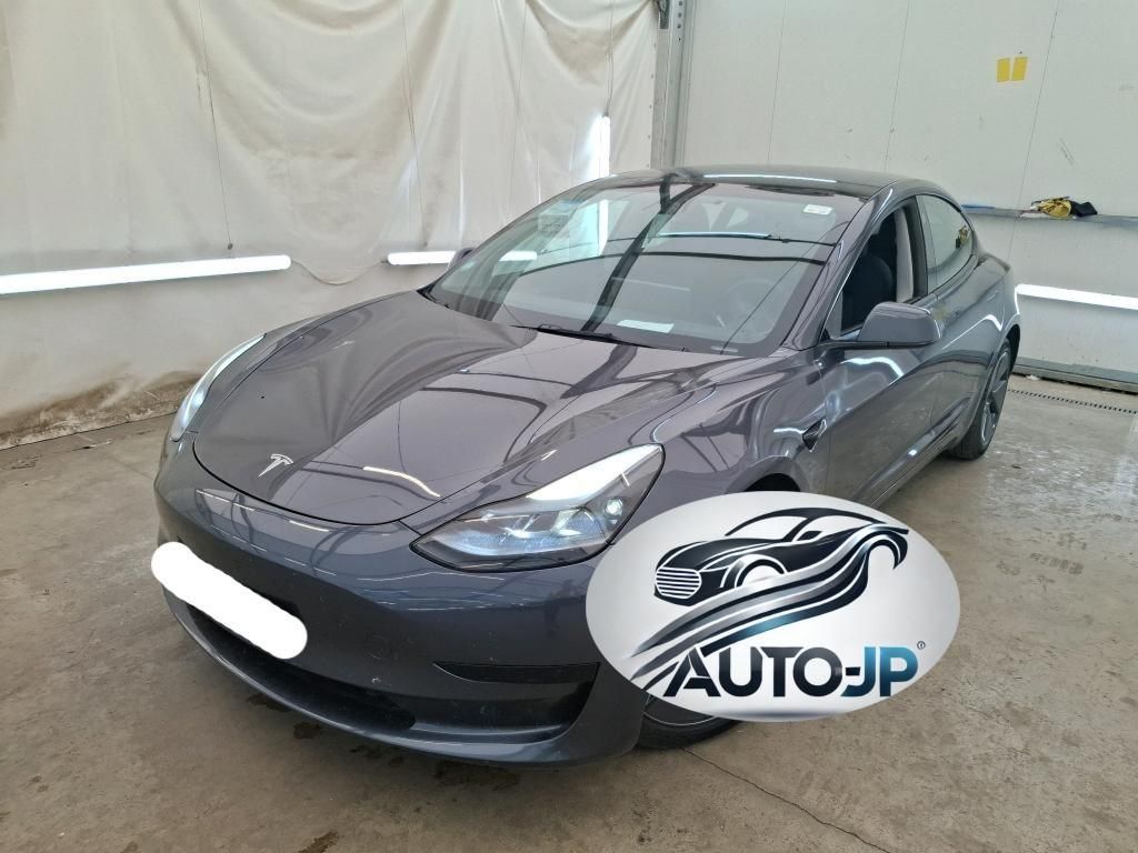 Tesla Model 3, RWD LED ACC       PŘIPRAVUJEME