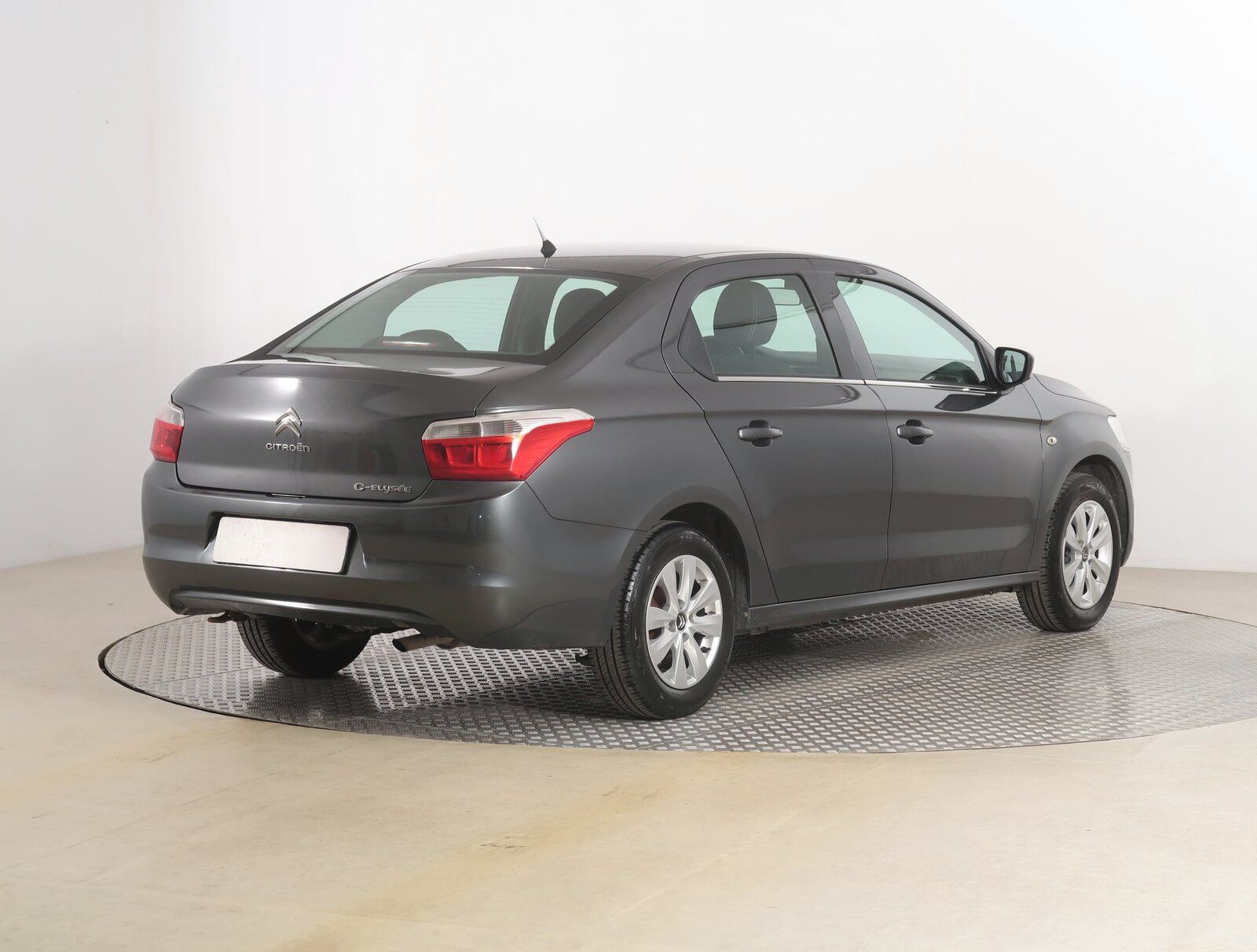 Citroën C-Elysée, 1.2 VTi - fotka 5