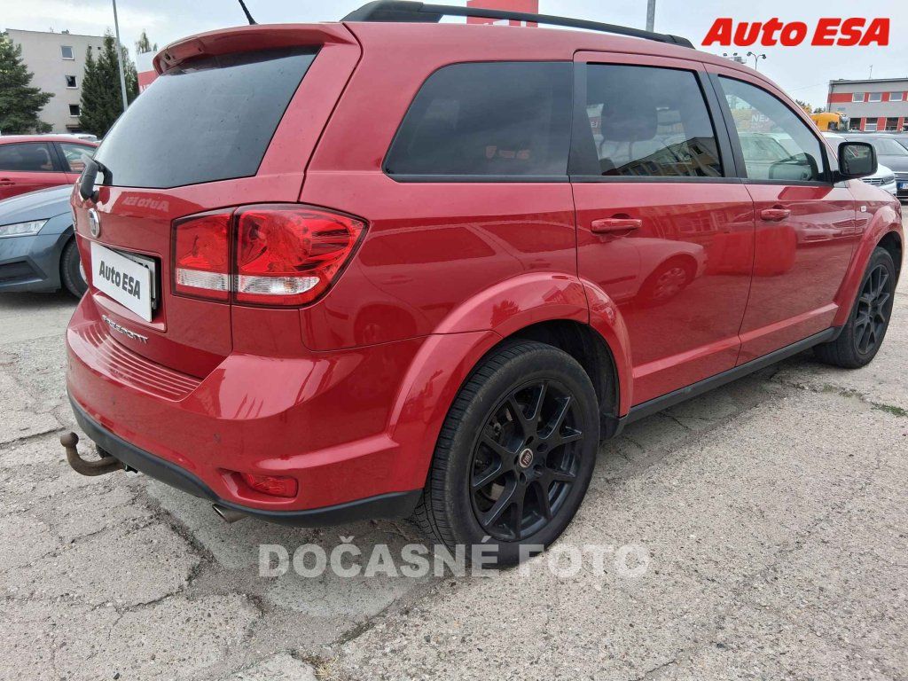 Fiat Freemont, 2.0 Multijet - fotka 2