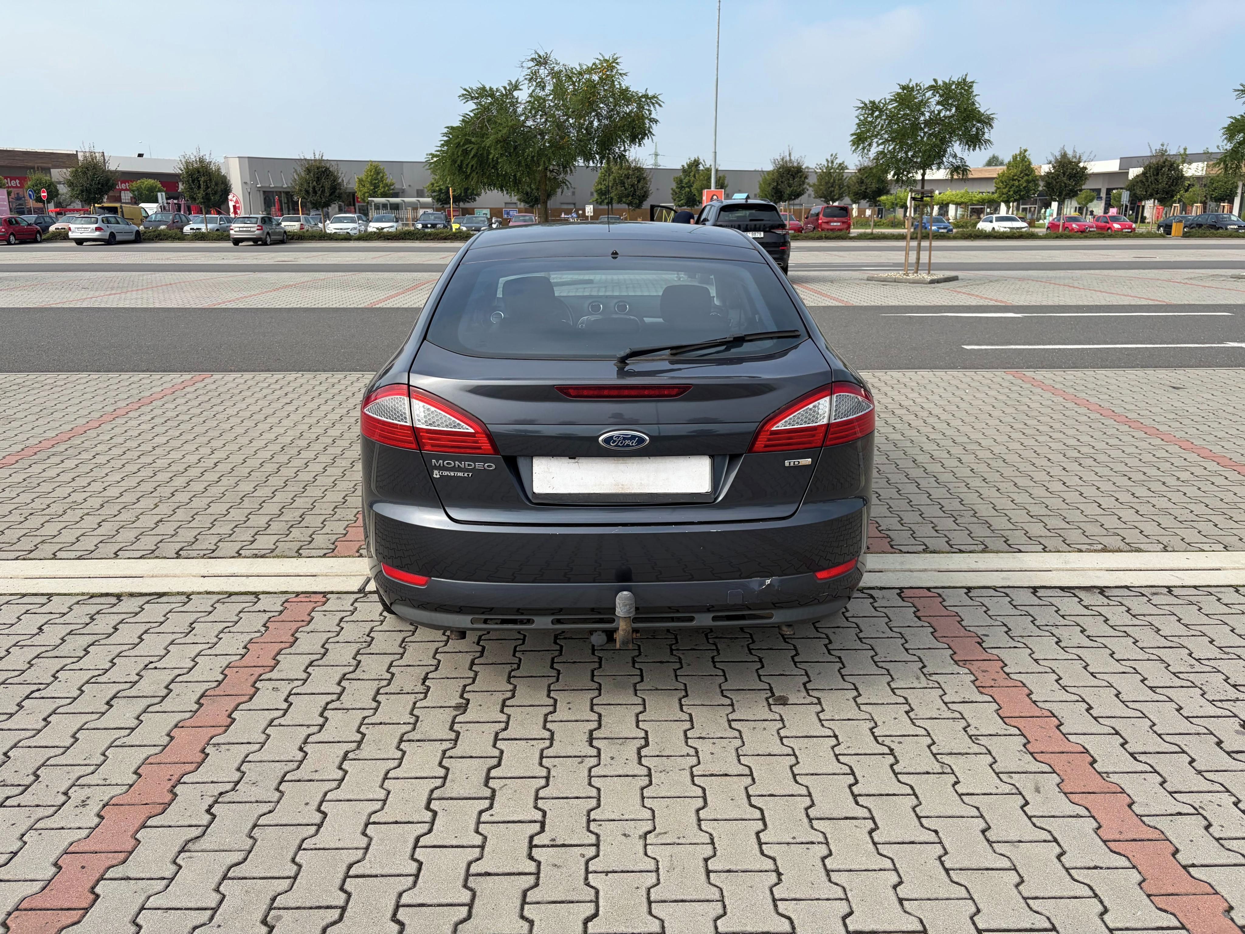 Ford Mondeo, 2.2 TDCi 129kw digi klima - fotka 4