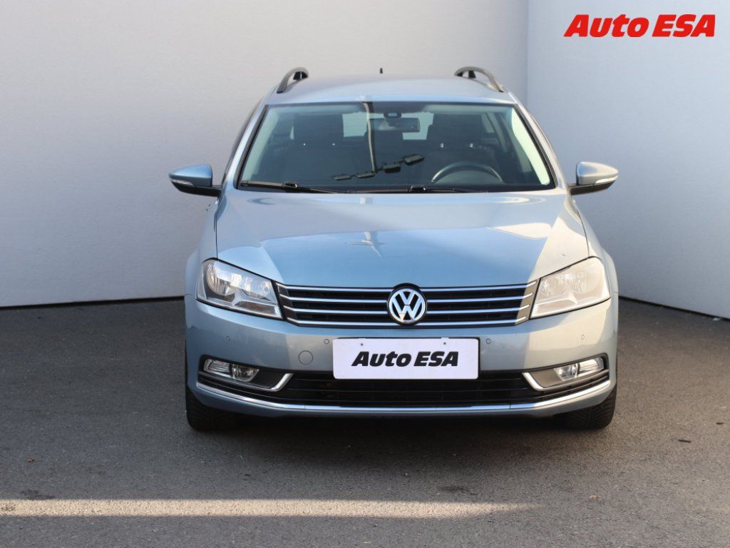 Volkswagen Passat, 2.0 TDI,ČR - fotka 2