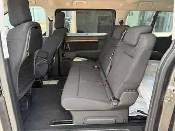 Auto 12