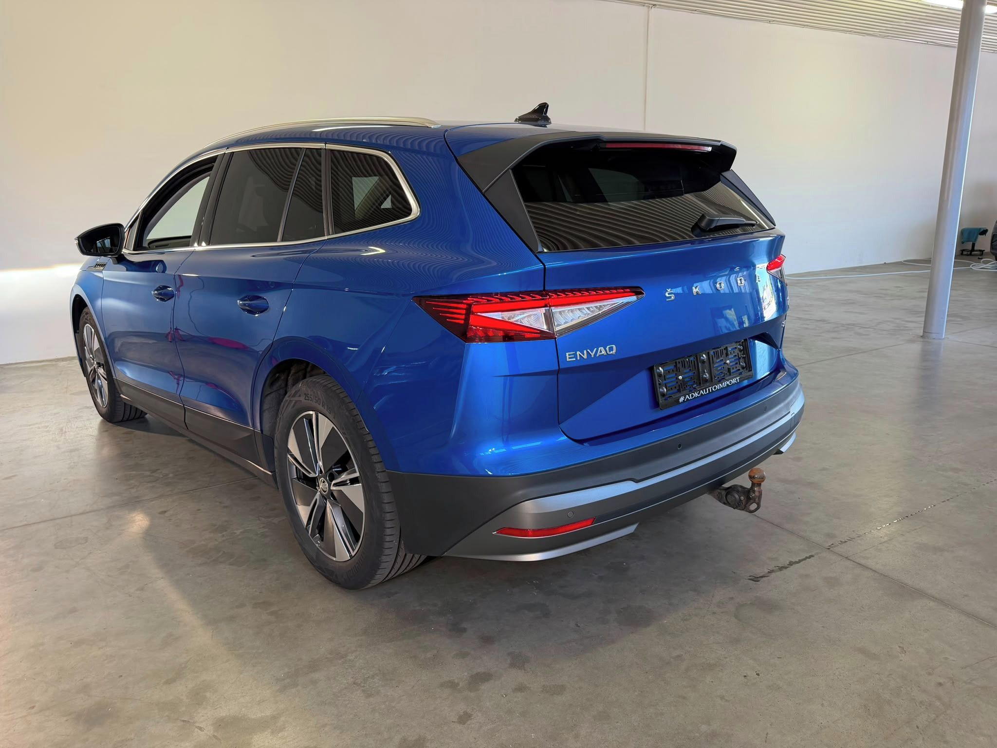 Škoda Enyaq iV, 150 KW, 82 kwh, Soh 96,3% - fotka 2