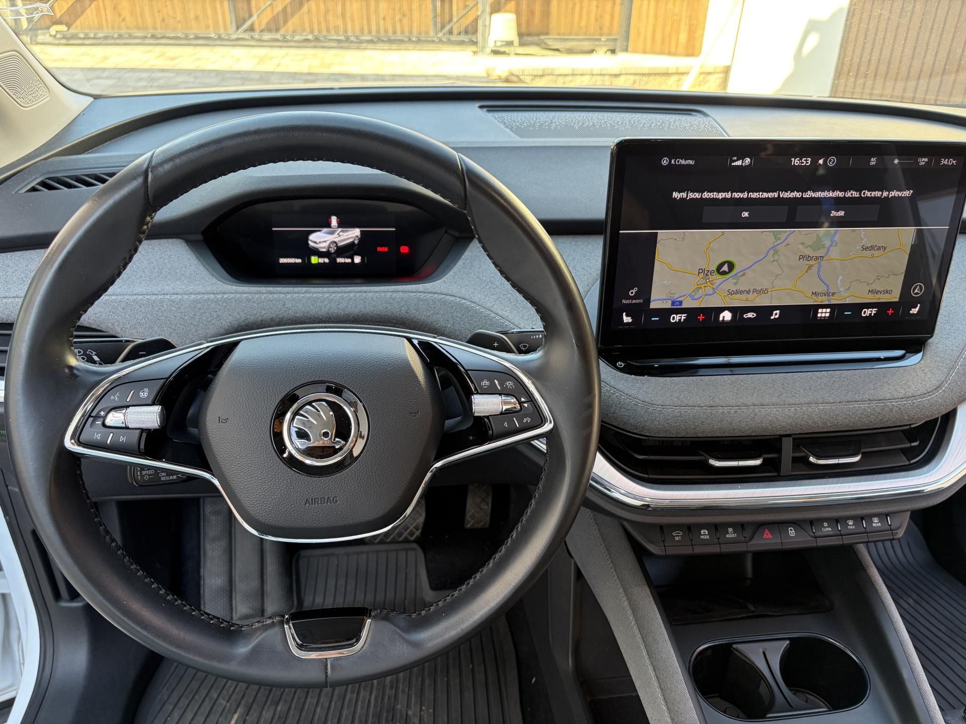 Škoda Enyaq, 80, SOH 96%, tazne, TČ, - fotka 6