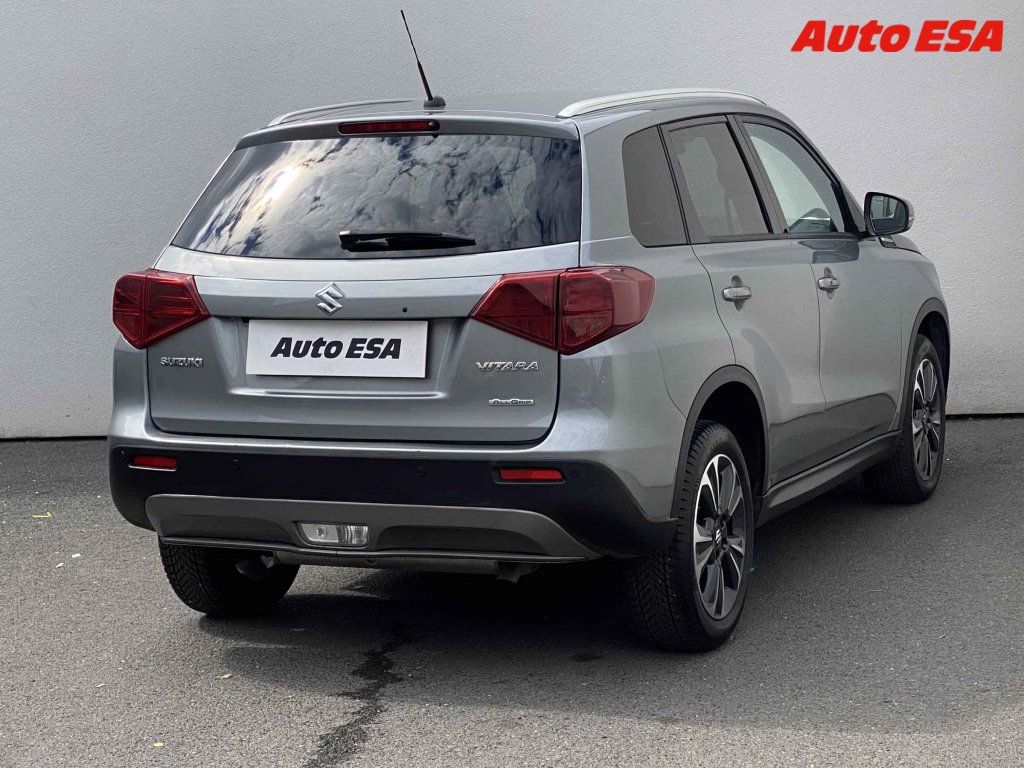 Suzuki Vitara, 1.4T 4x4,ČR - fotka 4