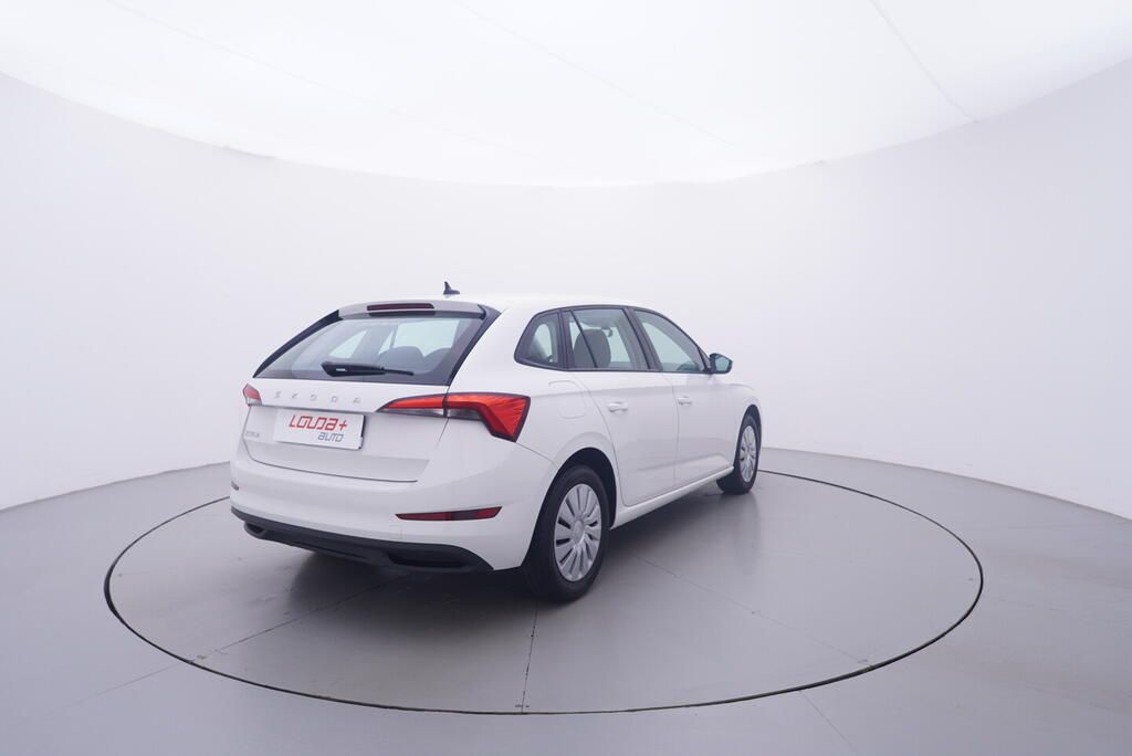 Škoda Scala, Ambition 1.0 TSI 70 kW - fotka 5