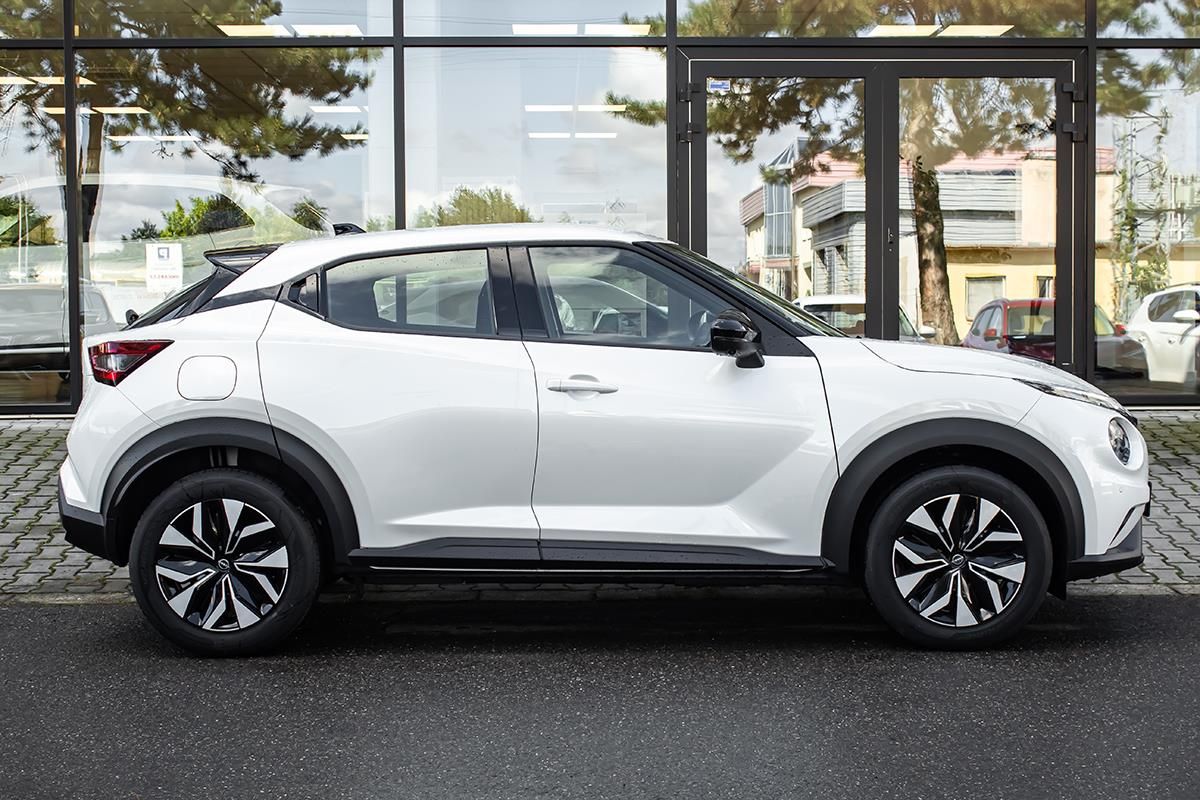 Nissan Juke, 1,0 DIG-T 2WD 7DCT N-CONNECTA - fotka 4