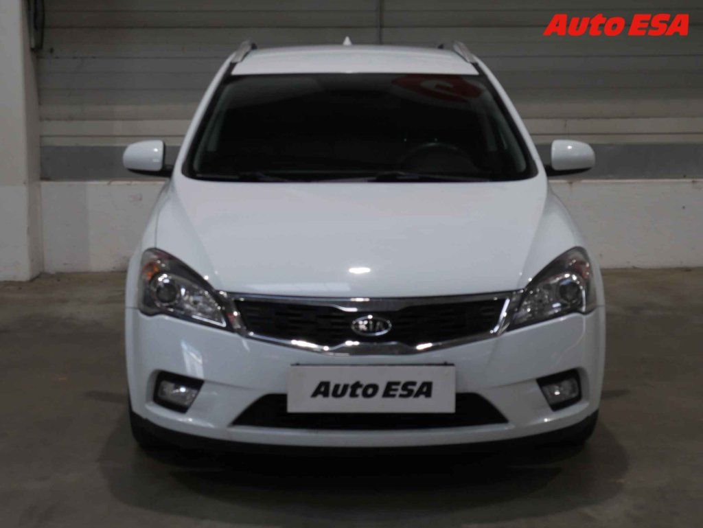 Kia Cee´d, 1.6i,ČR - fotka 2