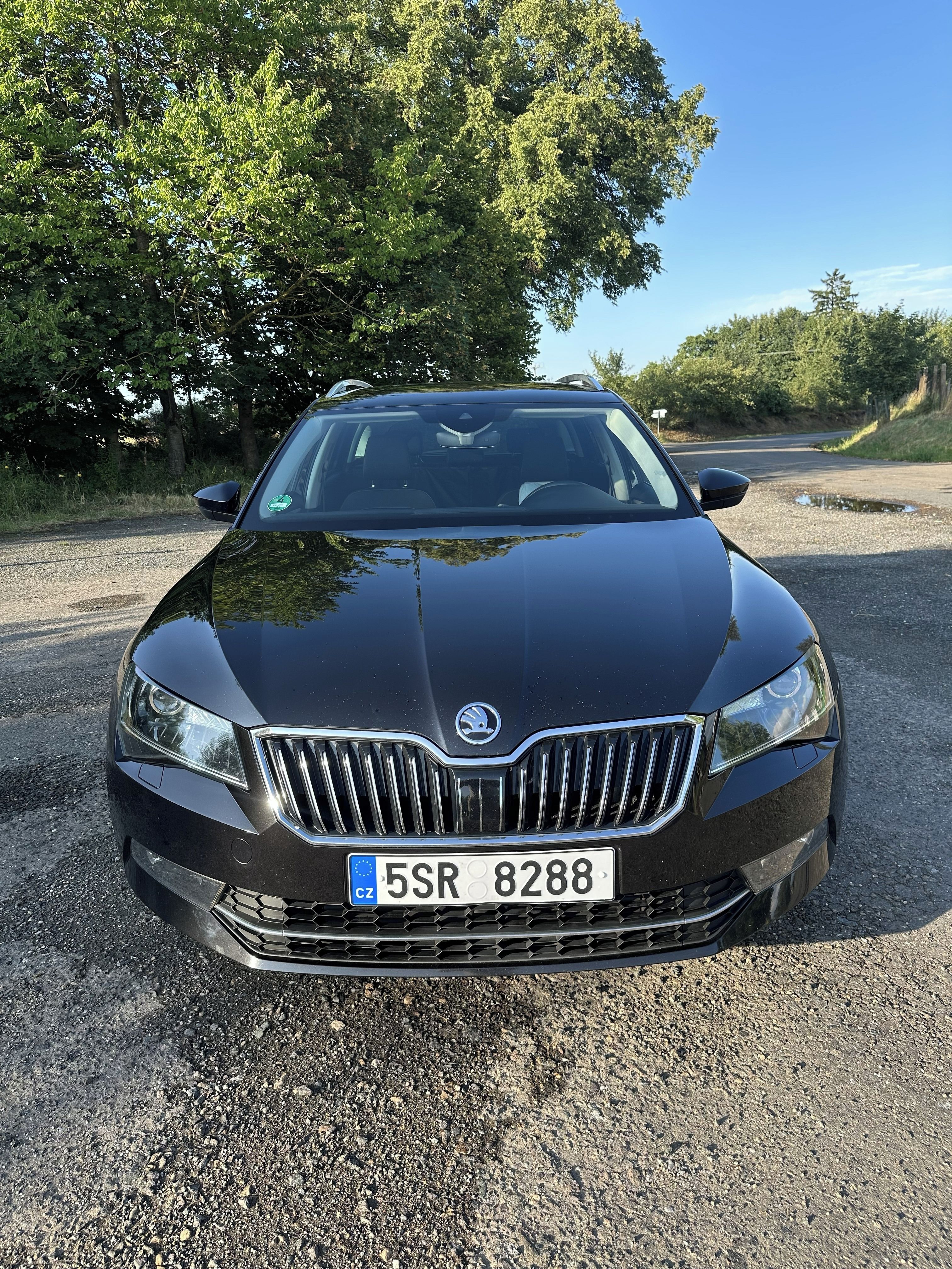 Škoda Superb, ŠKODA SUPERB COMBI 2.0 TDI 140